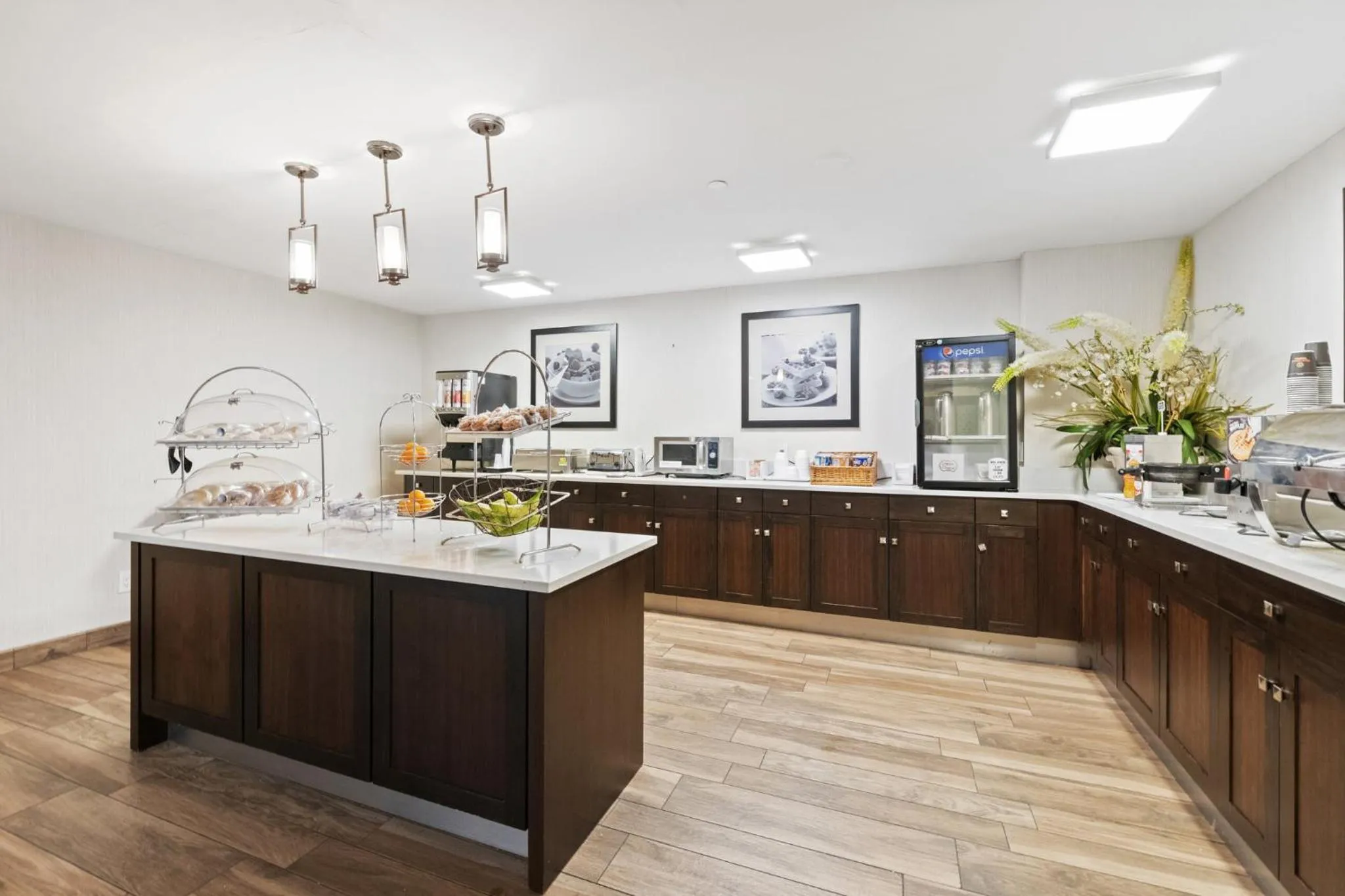 Breakfast in Allentown Park Hotel by The Red Collection