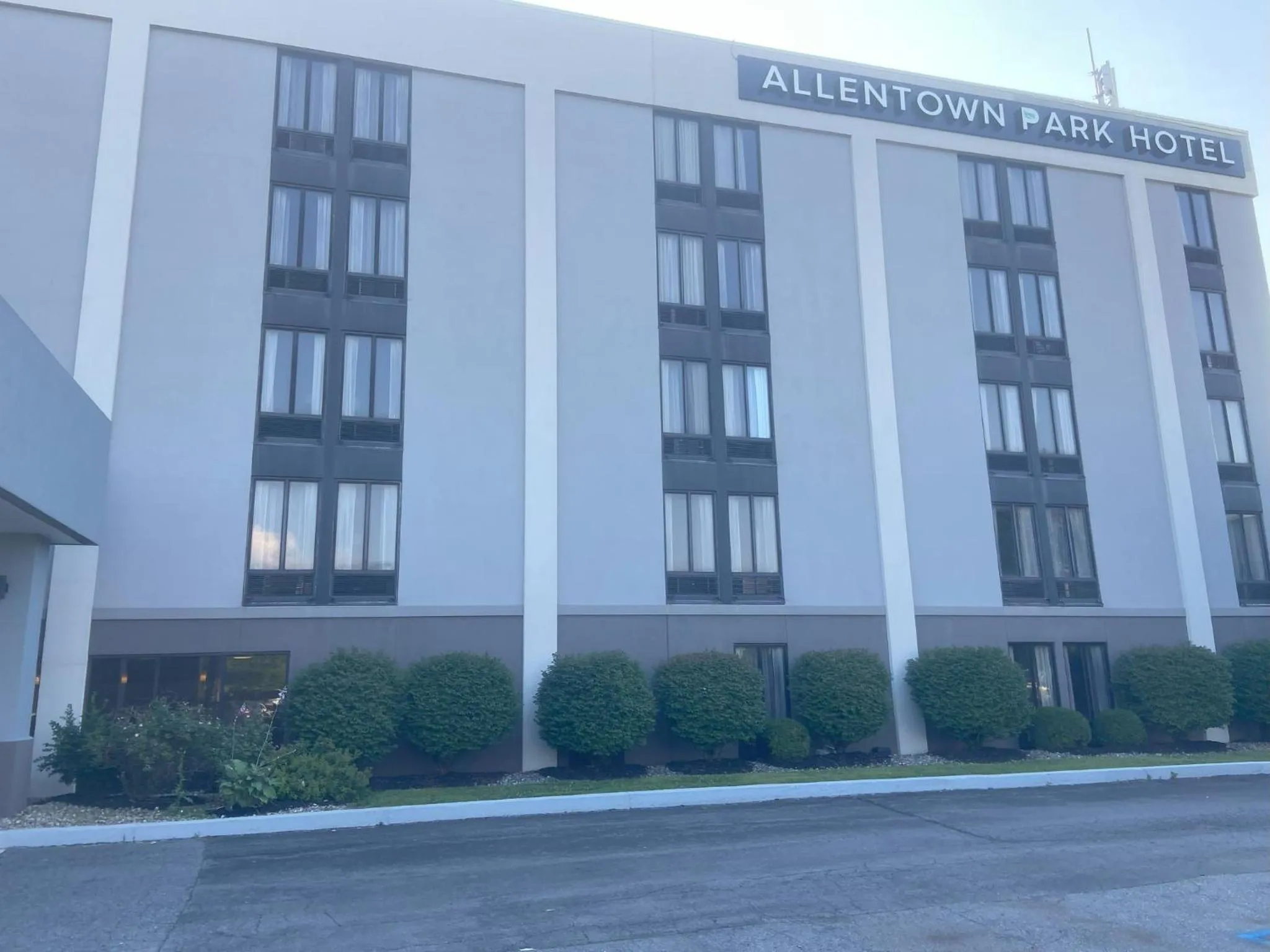 Property building in Allentown Park Hotel by The Red Collection