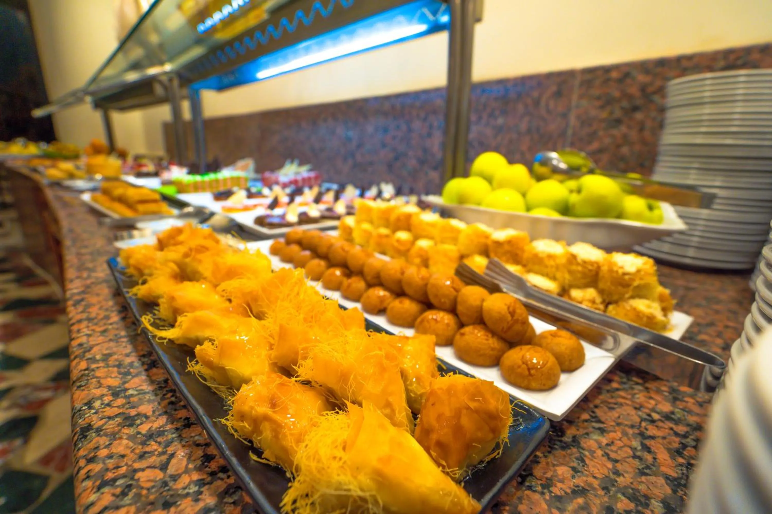 Food and drinks in Ivy Cyrene Sharm Resort Adults Friendly Plus 13