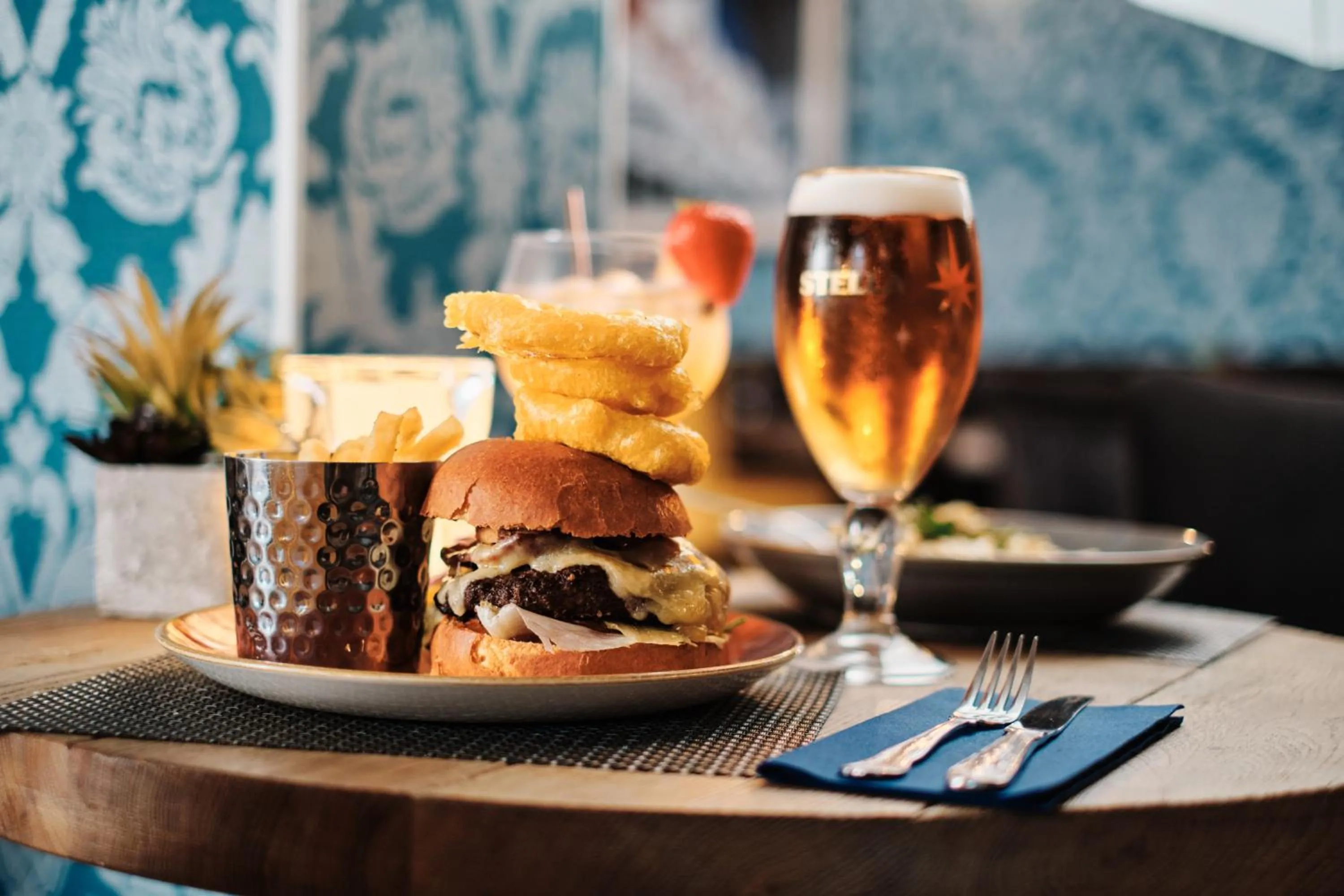 Dining area in Hotel De Normandie