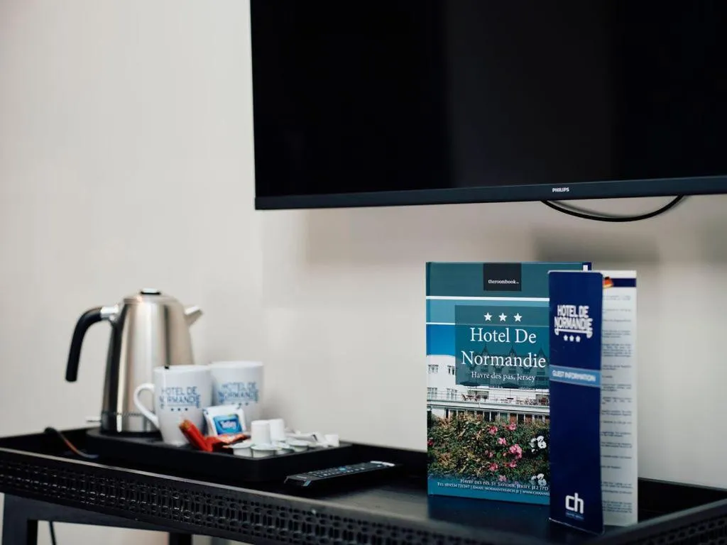 Decorative detail in Hotel De Normandie