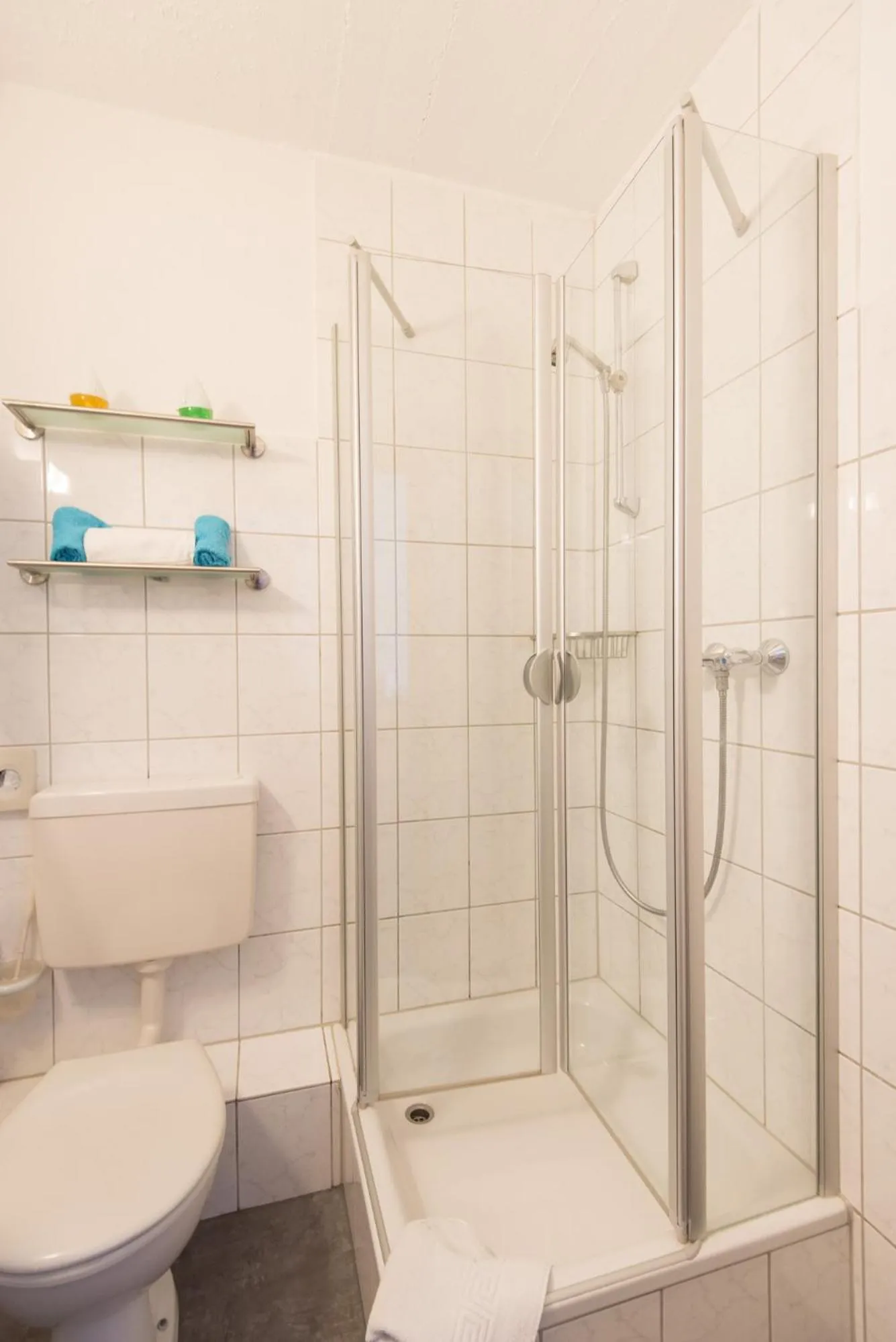 Shower in Residenz Hotel Wuppertal