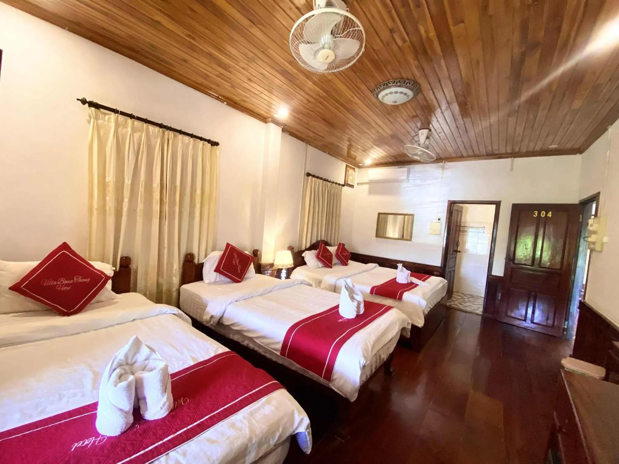 Bed in Villay Vanh Place House