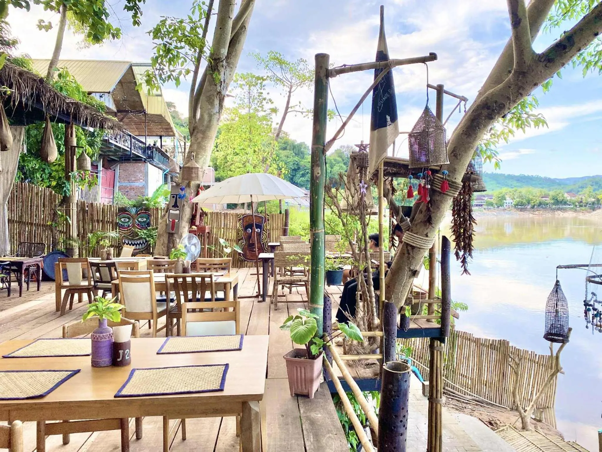 Villay Vanh Place House