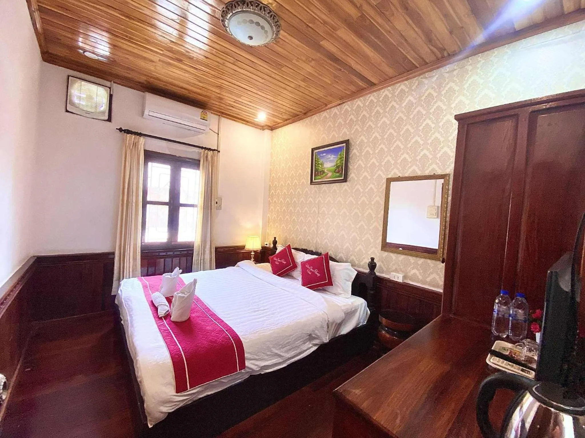 Bed in Villay Vanh Place House