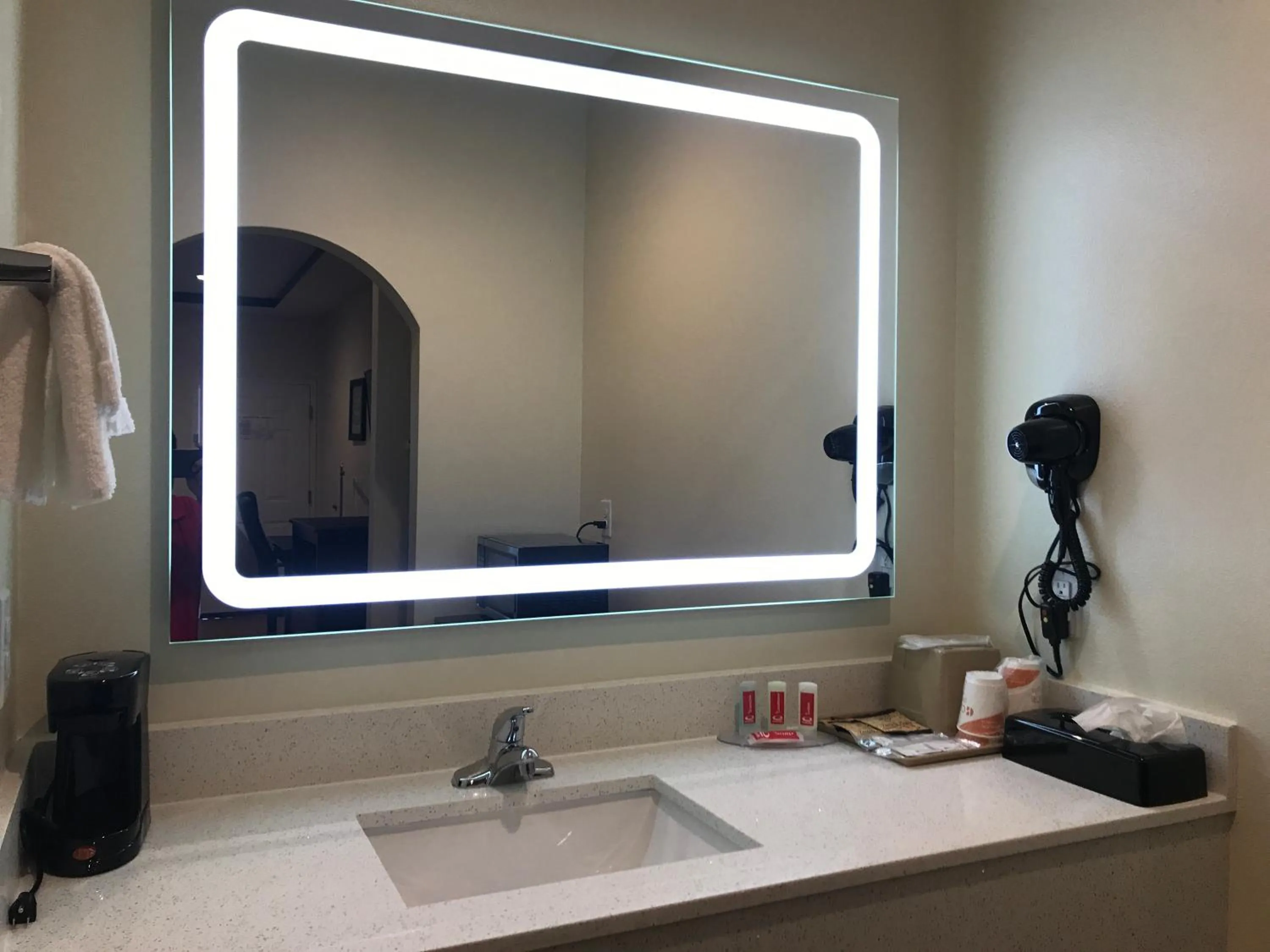 Bathroom in Econo Lodge Inn & Suites Houston Willowbrook