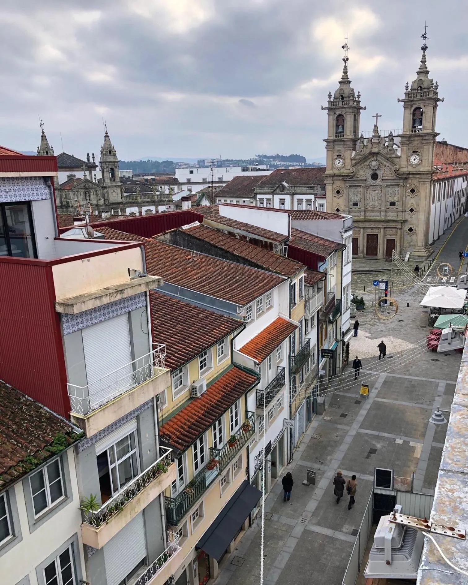 City view in Terrace House