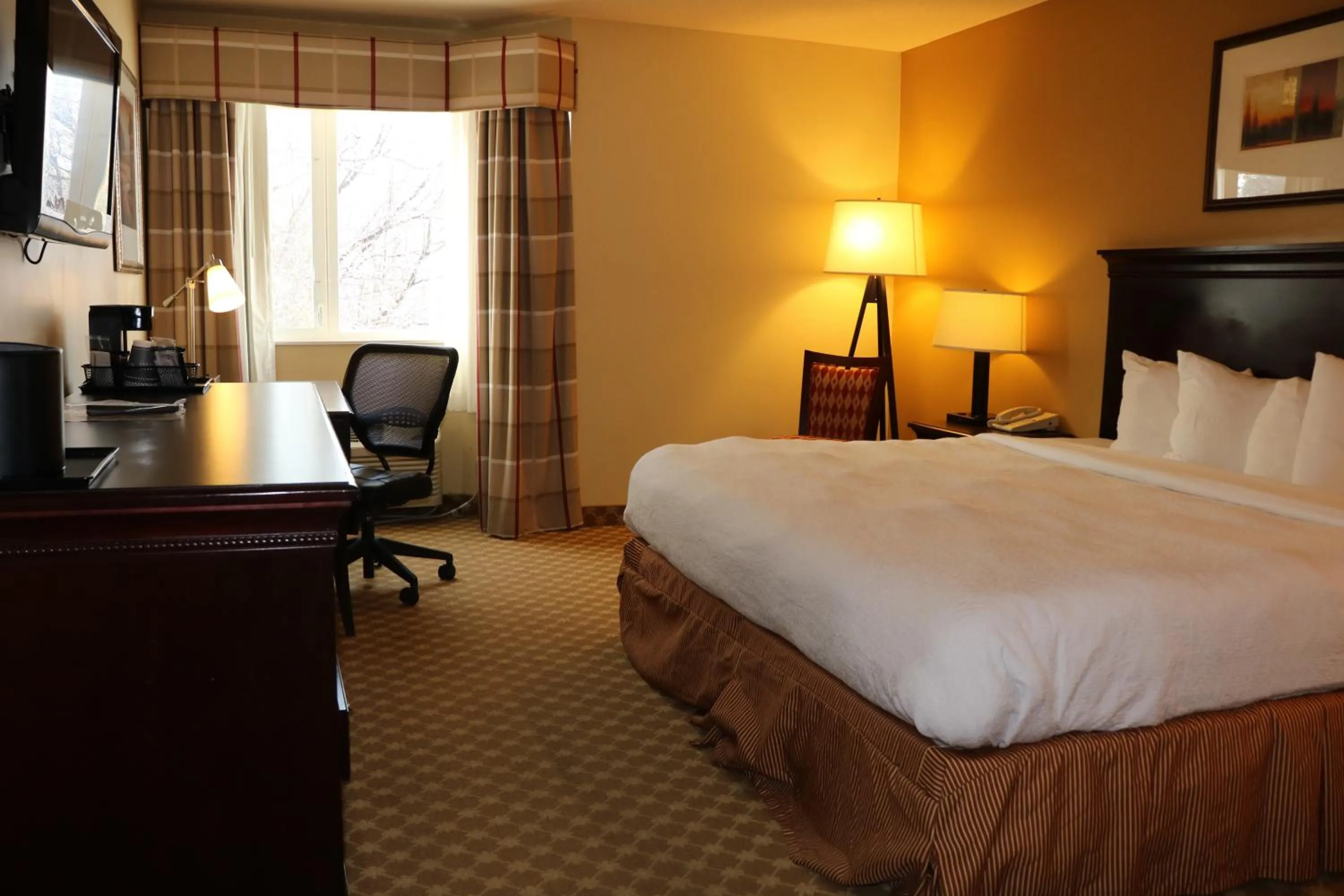 Bedroom, Bed in Country Inn & Suites by Radisson, Lincoln North Hotel and Conference Center, NE