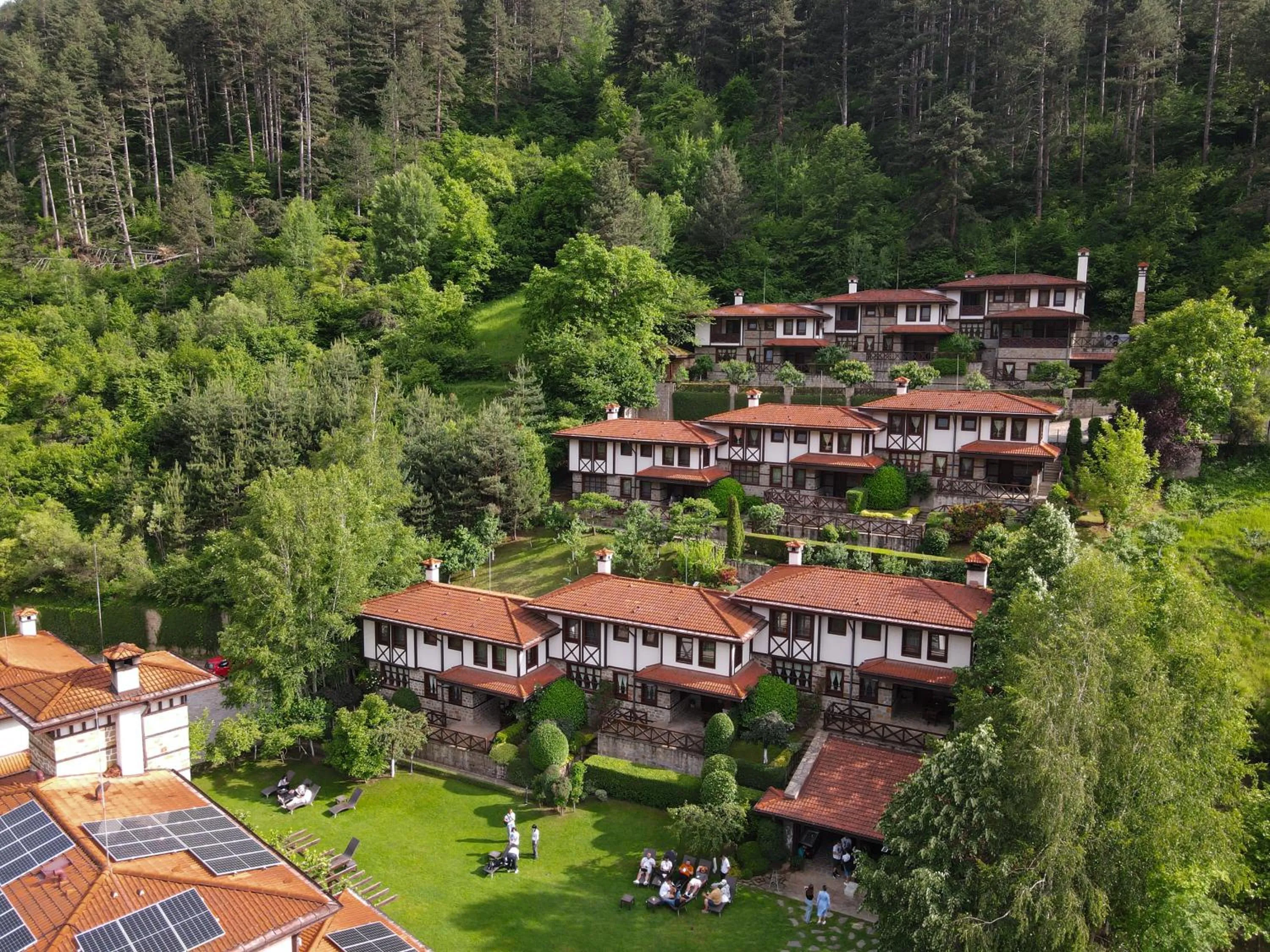 Property building in SPA Hotel Ismena