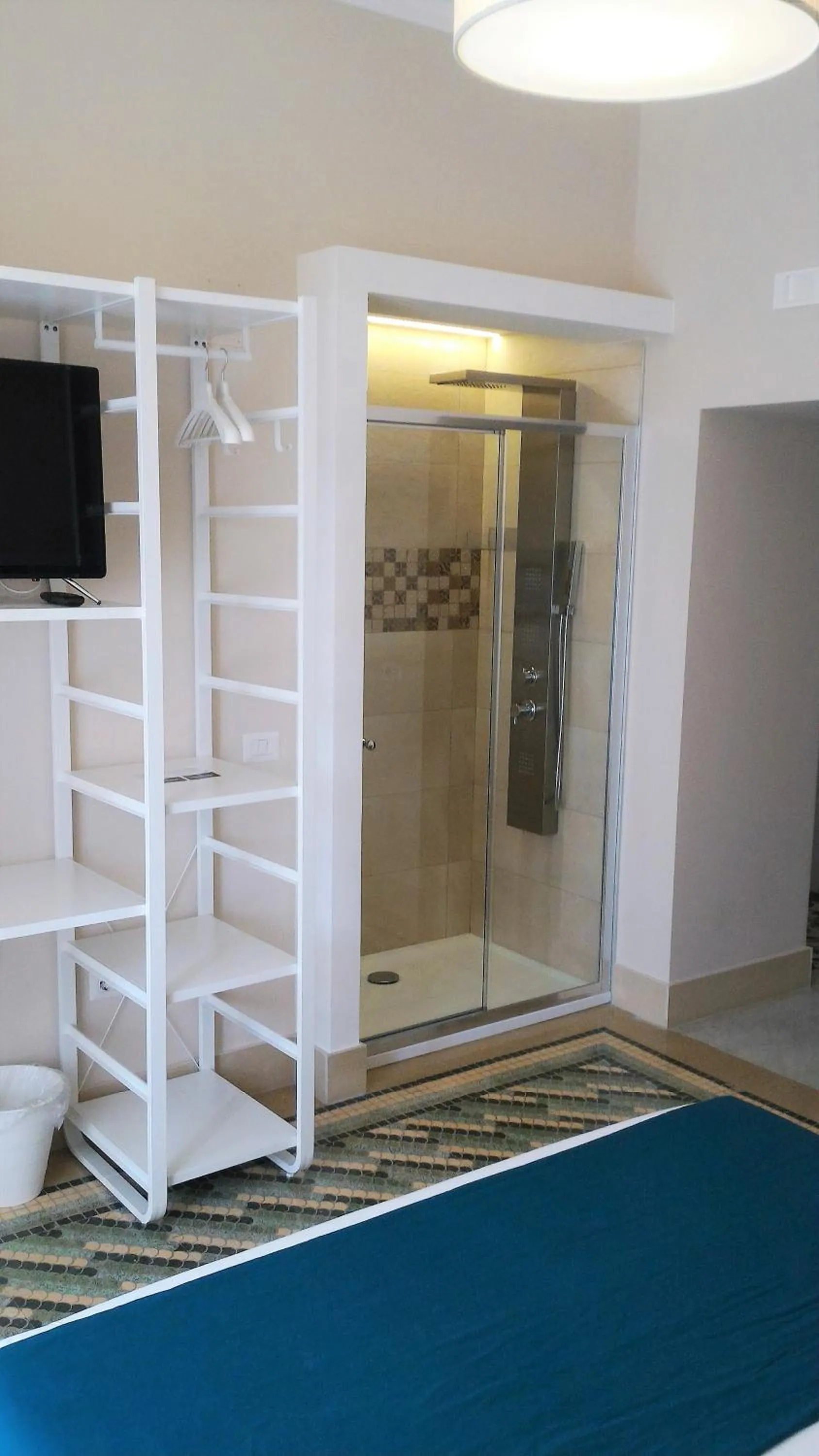 Photo of the whole room in Casa Isabela luxury rooms