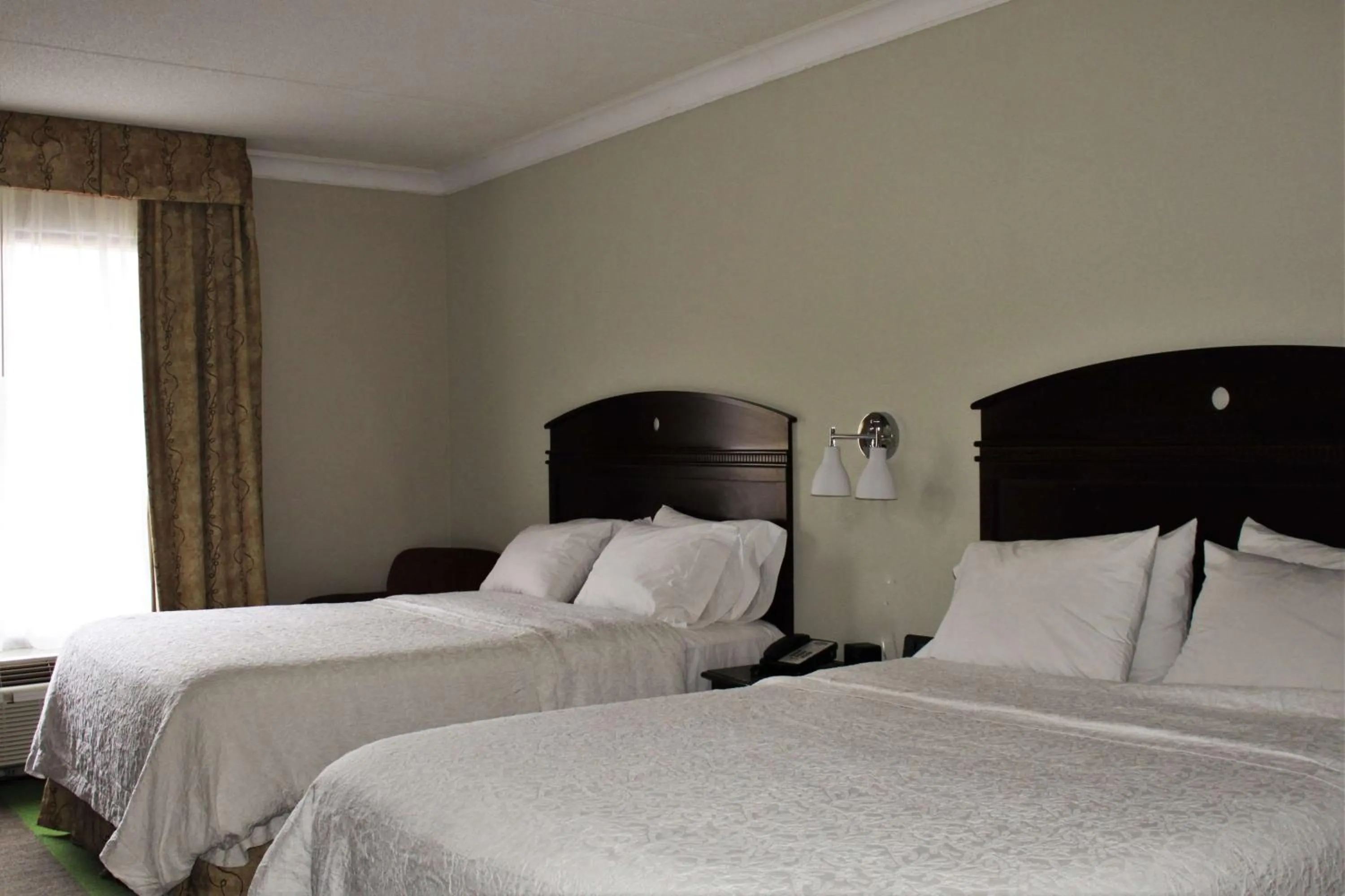 Bed in Hampton Inn Americus