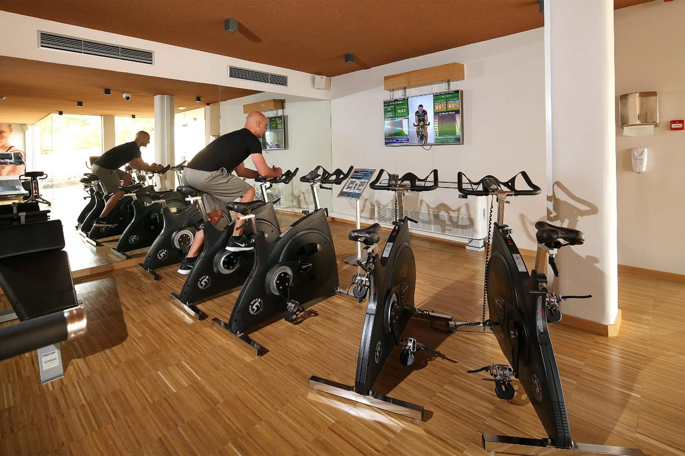 Fitness centre/facilities in Palace Bonanza Playa Resort & SPA by Olivia Hotels Collection