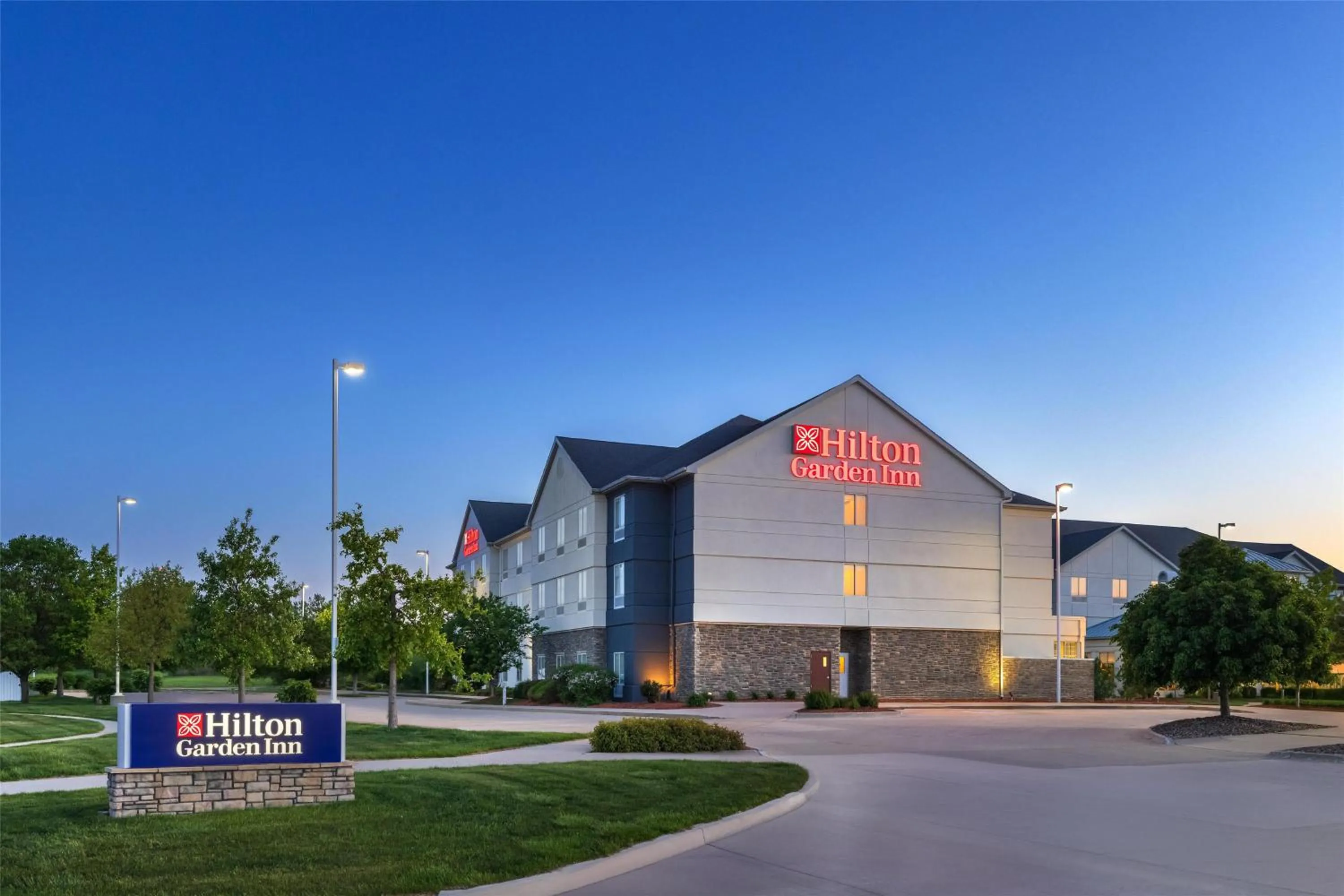 Property building in Hilton Garden Inn Ames