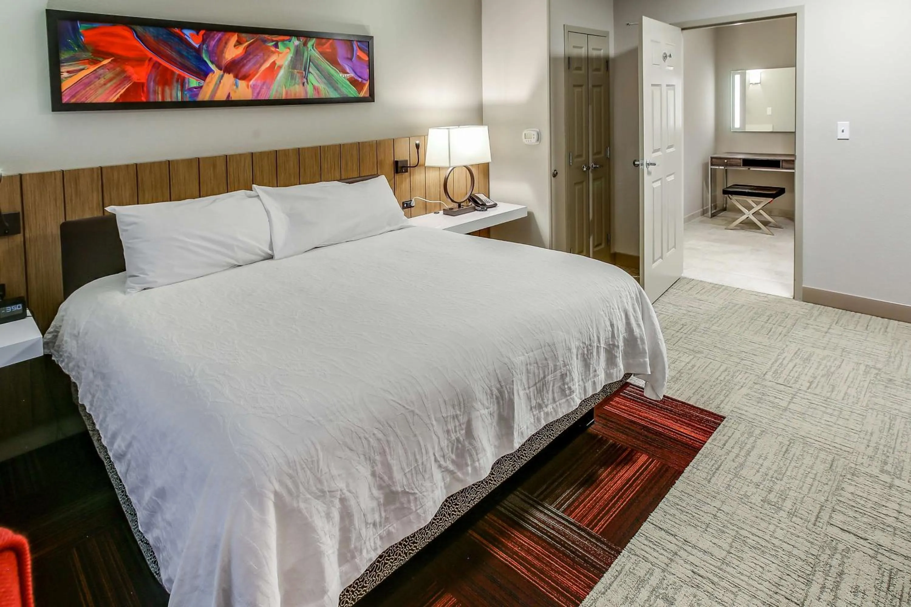 Bed in Hilton Garden Inn Ames