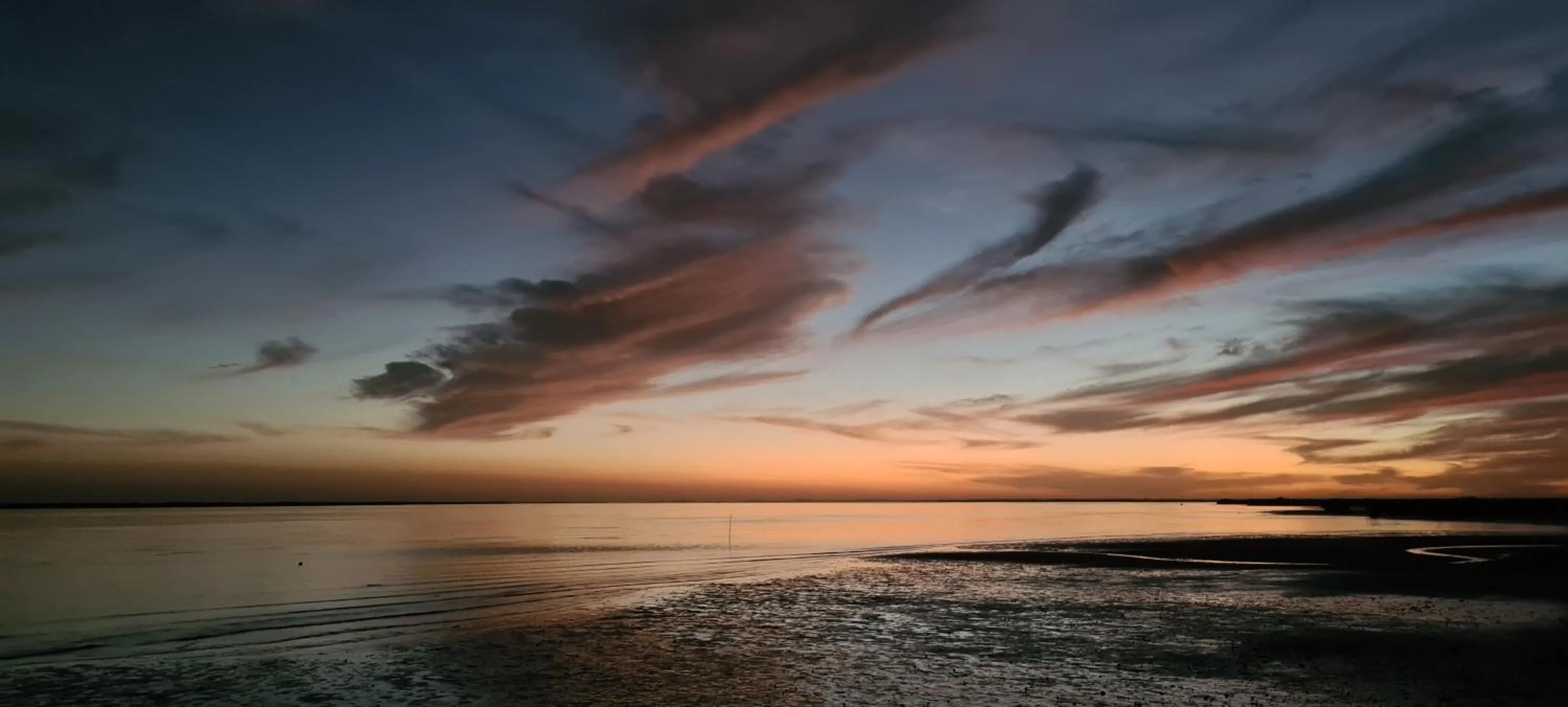Sunset in Campement Hakuna Lodge