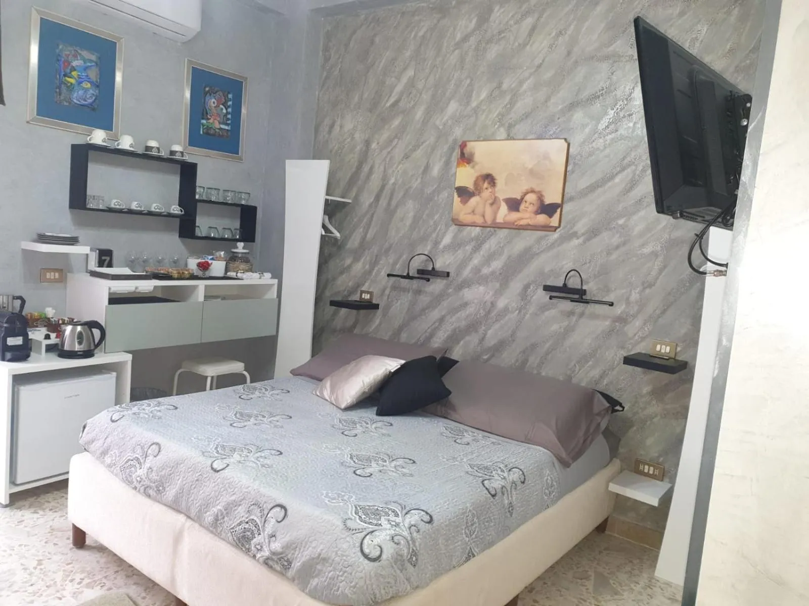 hair dresser, Bed in Lussuoso B&B