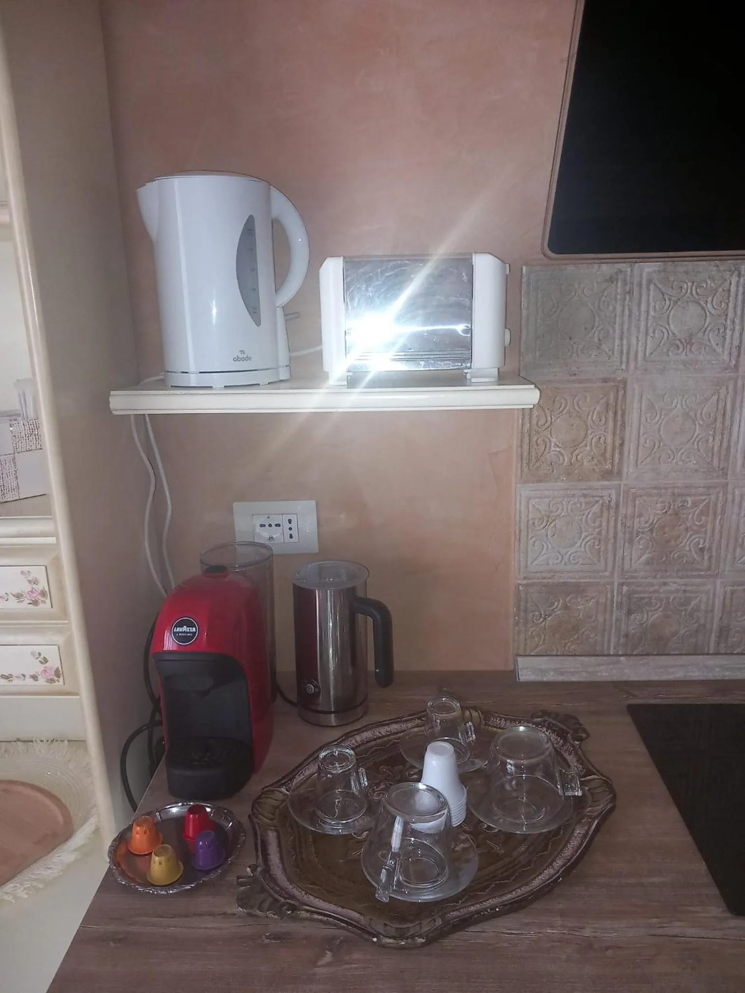 Coffee/tea facilities in Lussuoso B&B