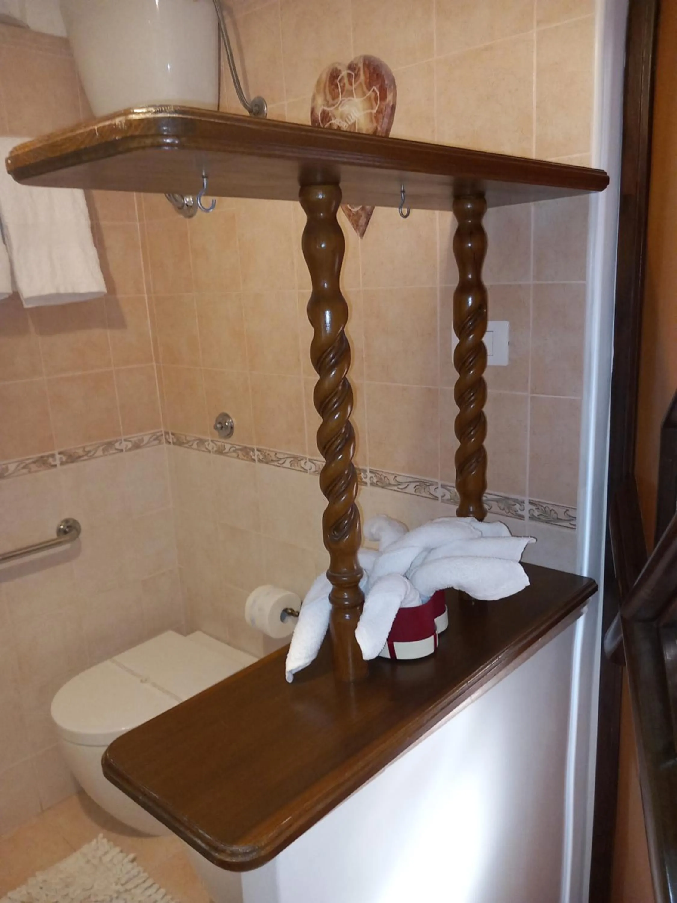 Toilet in Lussuoso B&B