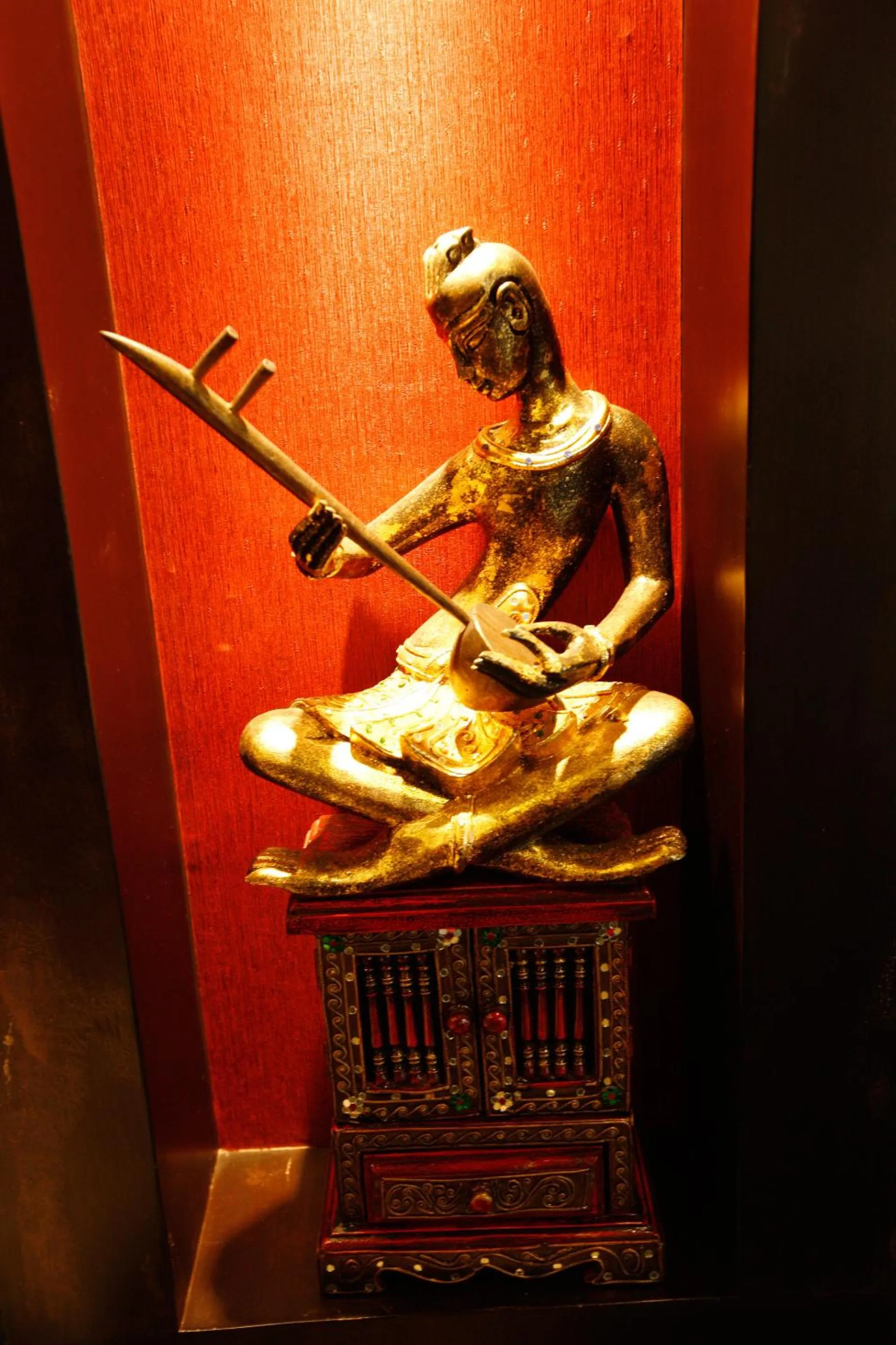 Decorative detail in Mirth Sathorn Hotel