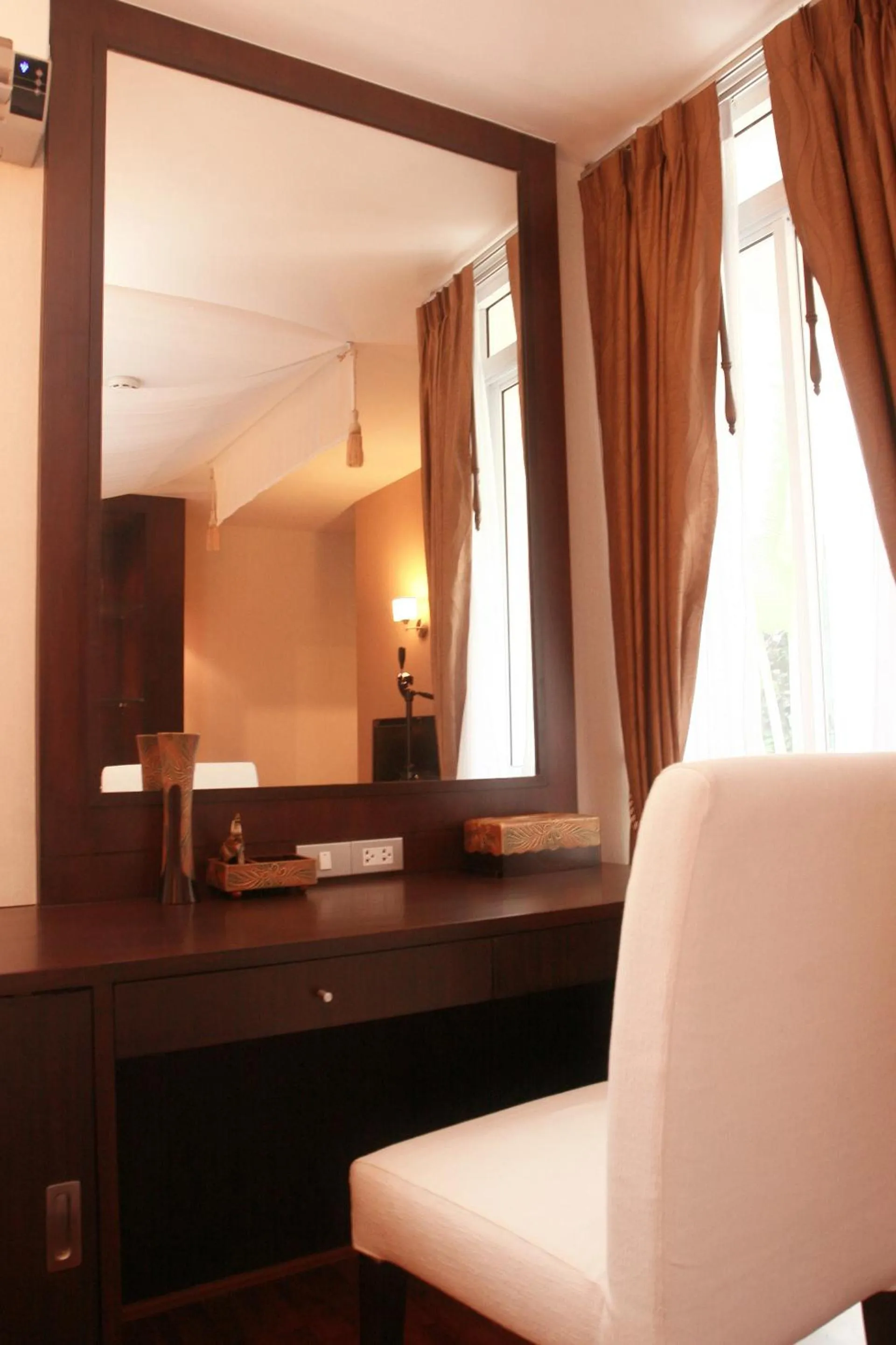 Decorative detail in Mirth Sathorn Hotel