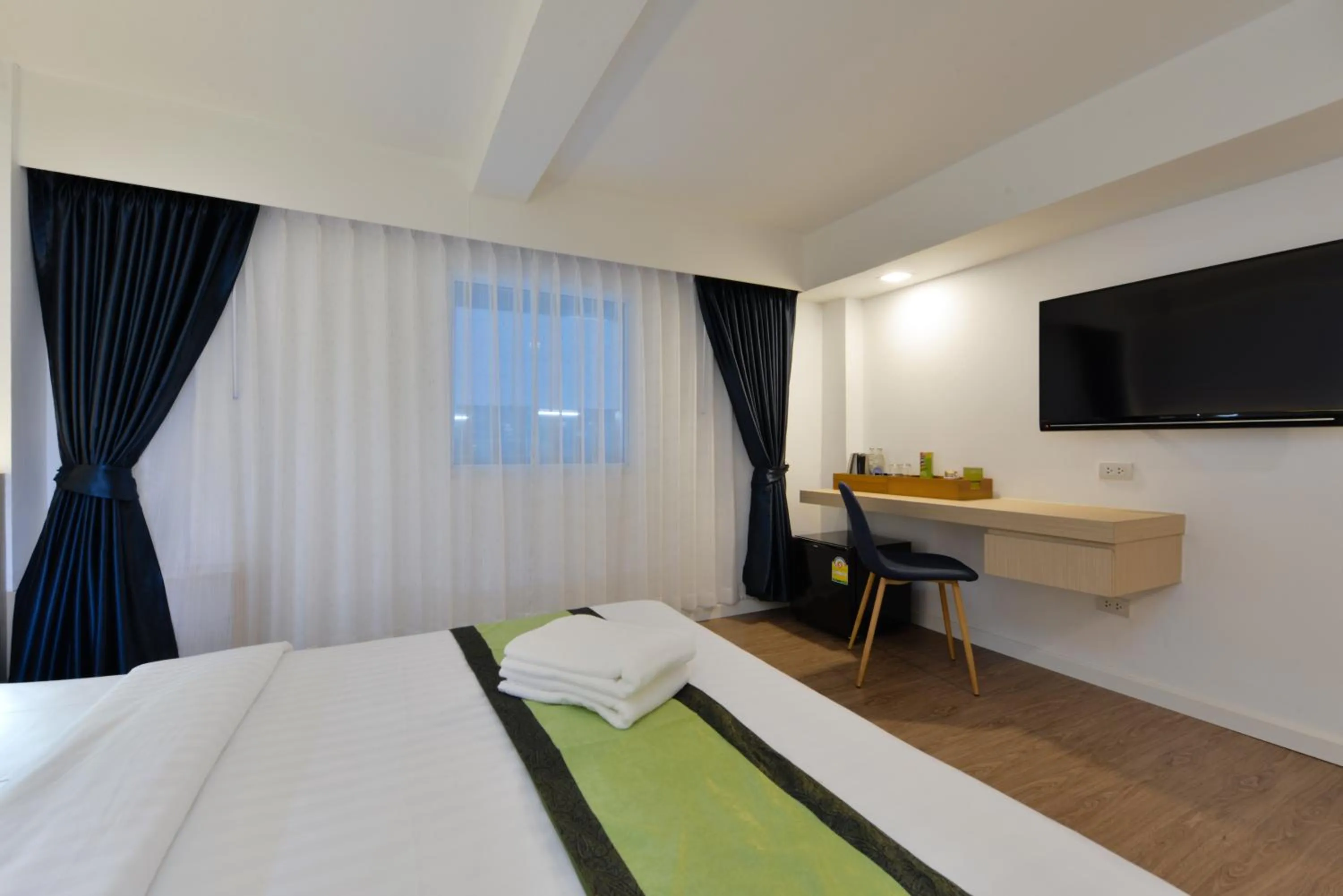 Bedroom, Bed in iCheck inn Sukhumvit 19