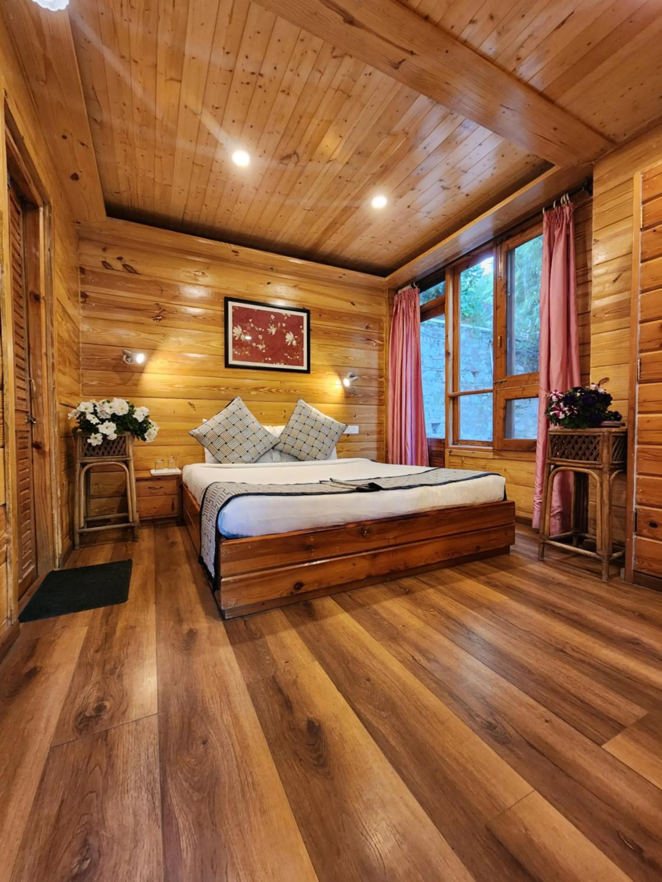 Bed in The Chalets Naldehra