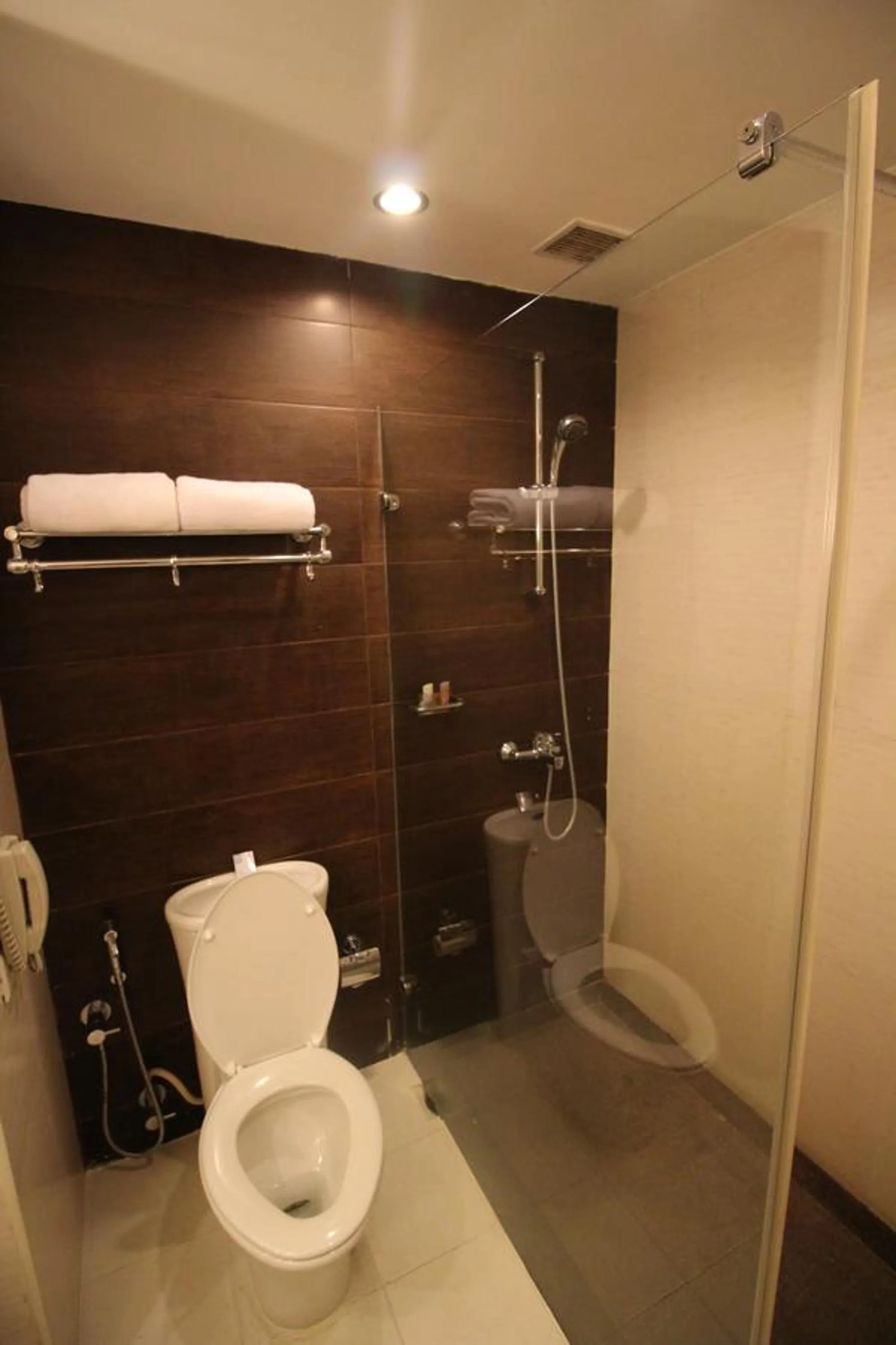 Bathroom in Fortune Select JP Cosmos, Bengaluru - Member ITC Hotels' Group