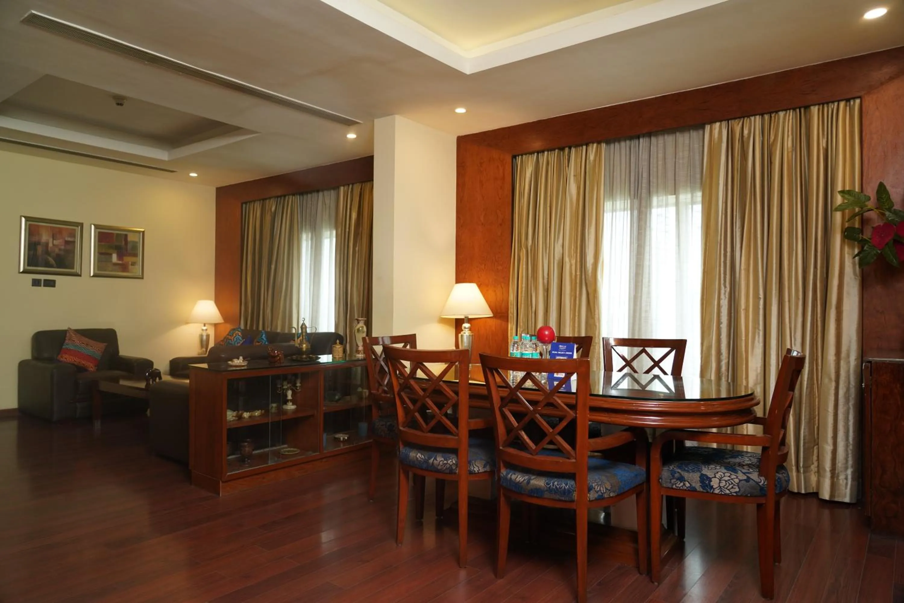 Living room in Fortune Select JP Cosmos, Bengaluru - Member ITC Hotels' Group