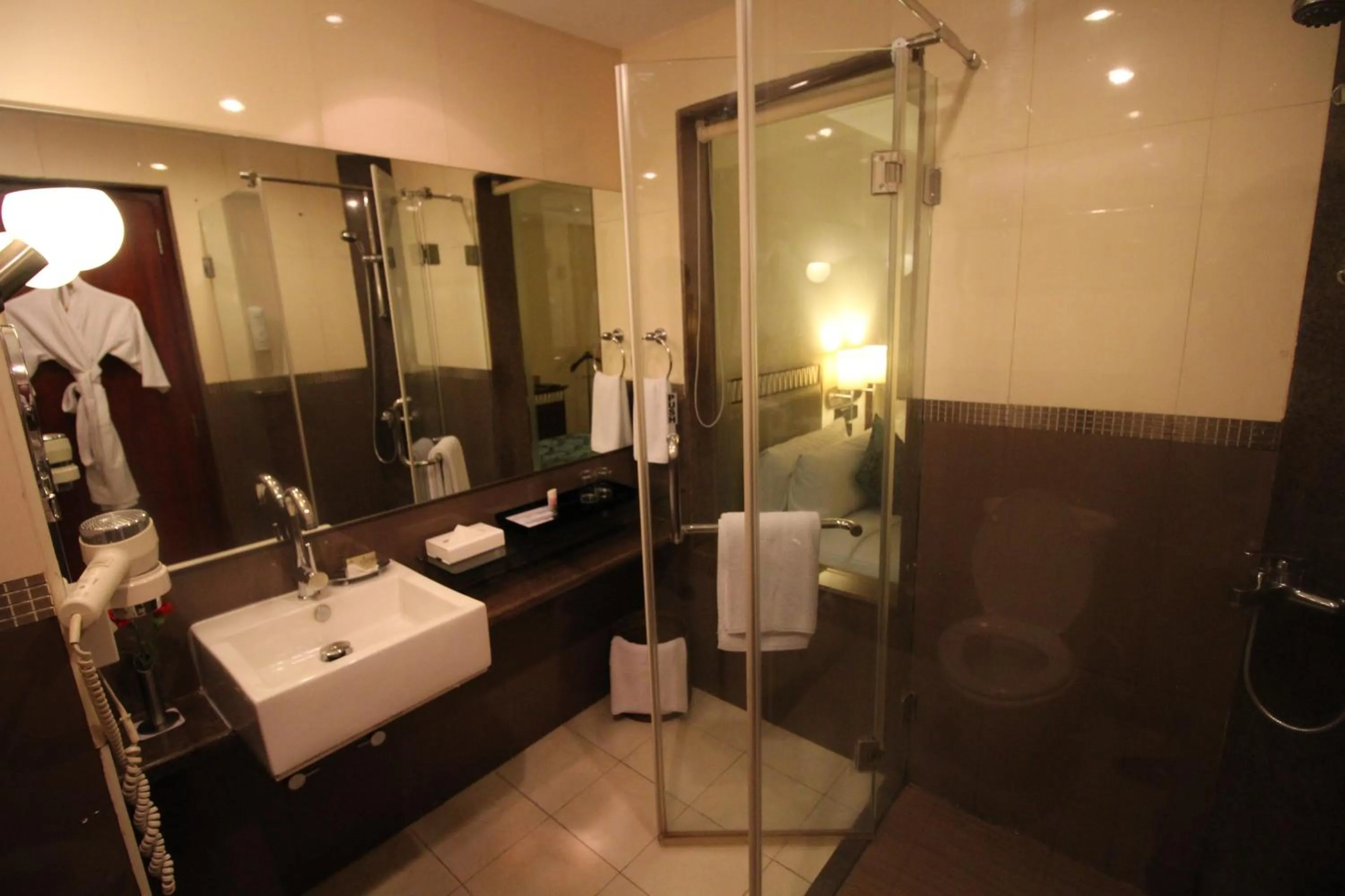Bathroom in Fortune Select JP Cosmos, Bengaluru - Member ITC Hotels' Group