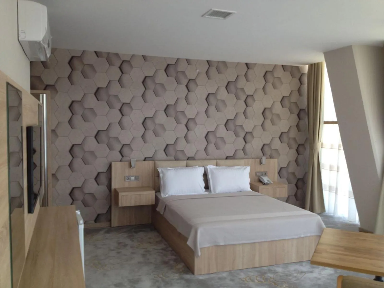 Bed in ITU Evi Bursa