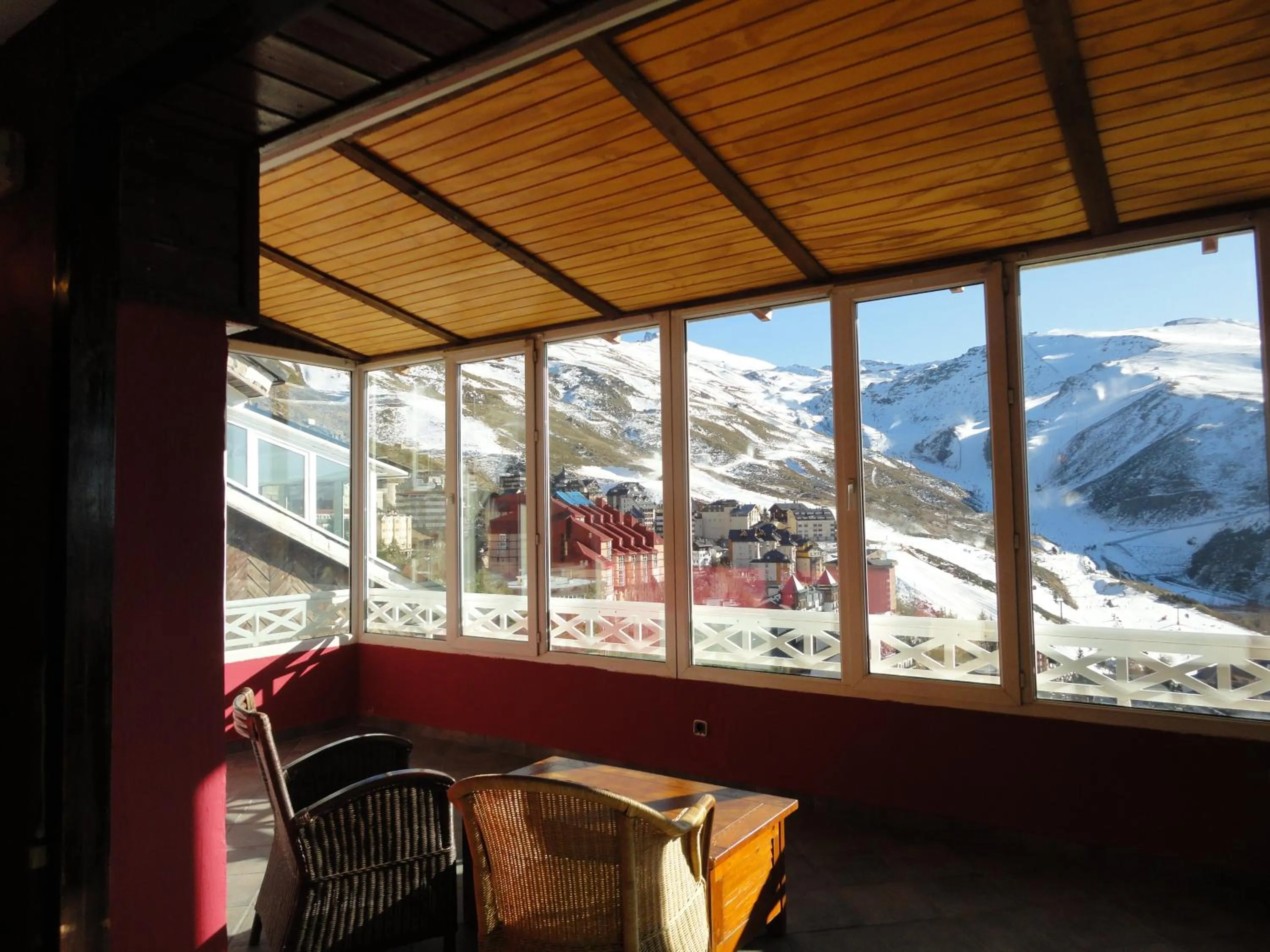 Lounge or bar in Hotel Reino Nevado