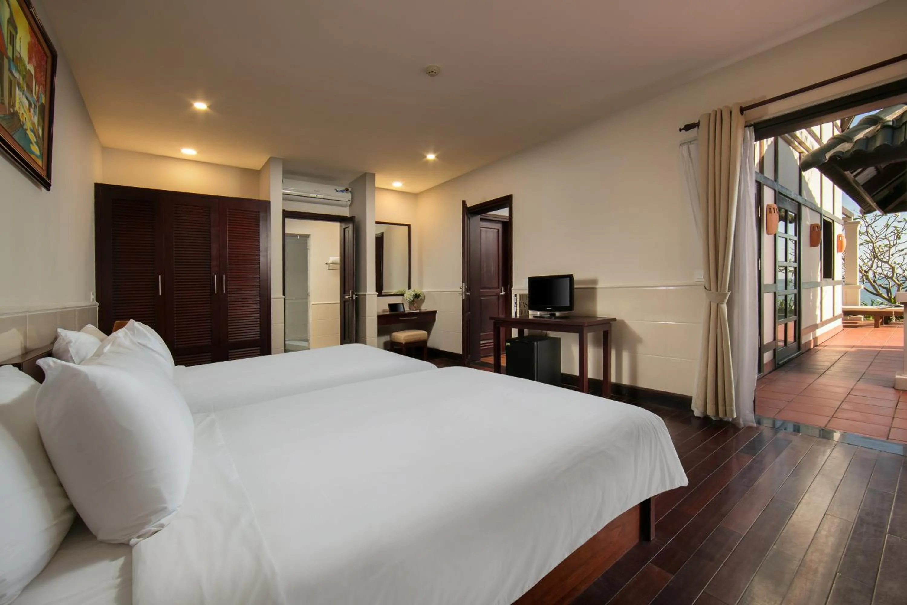 Bed in Son Tra Beach Resort & Spa Danang