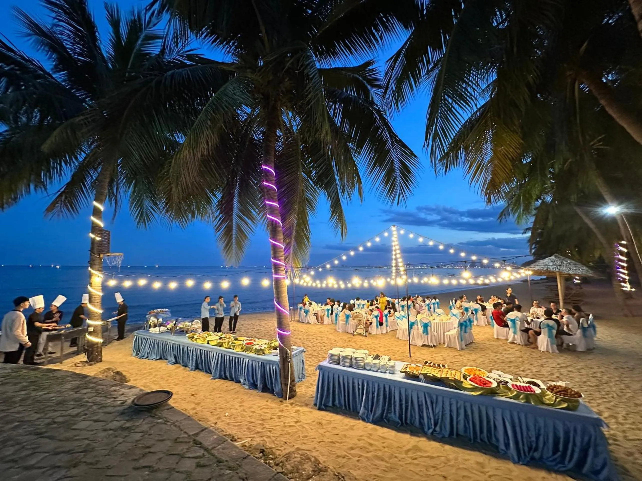 Restaurant/places to eat in Son Tra Beach Resort & Spa Danang