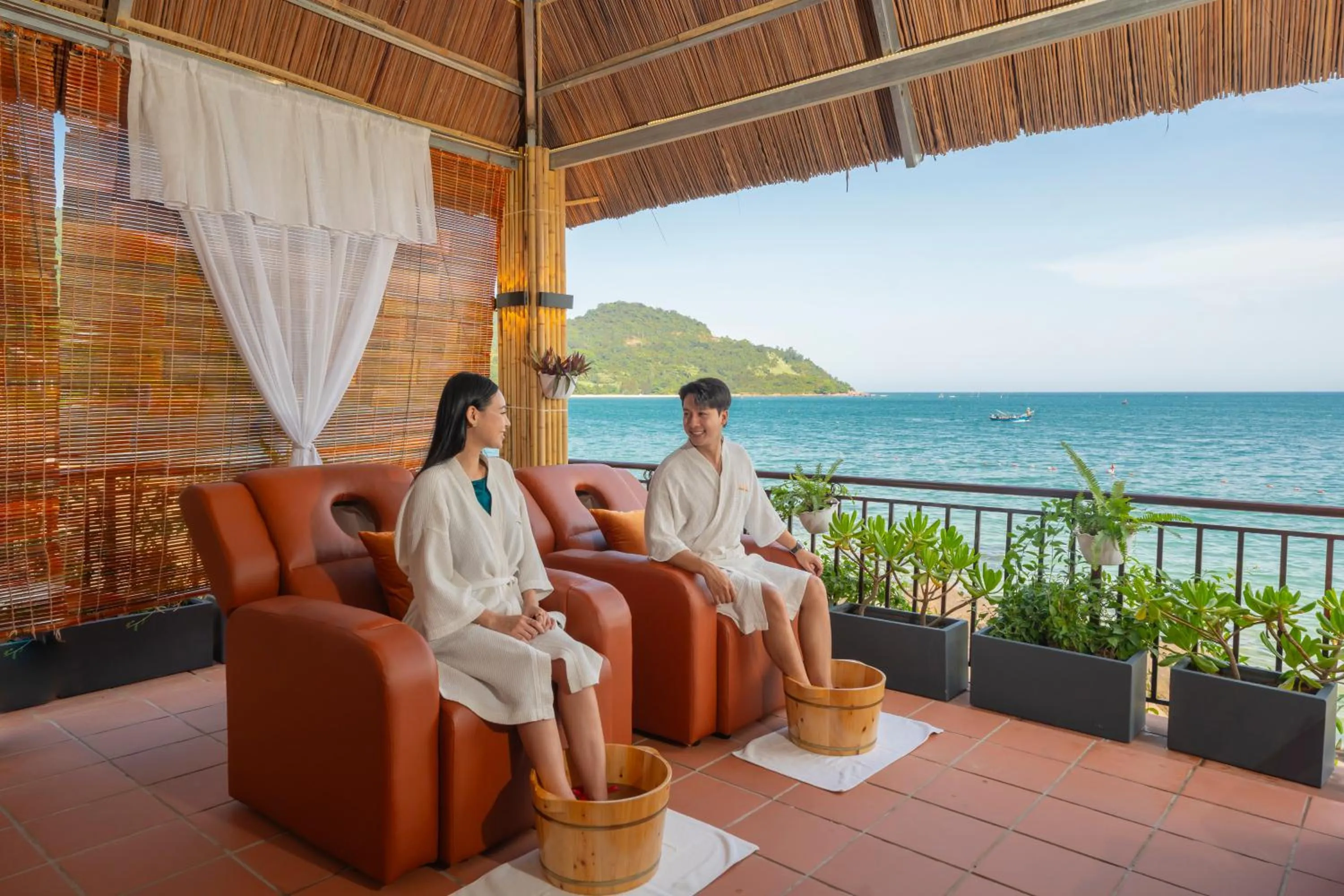 Day in Son Tra Beach Resort & Spa Danang