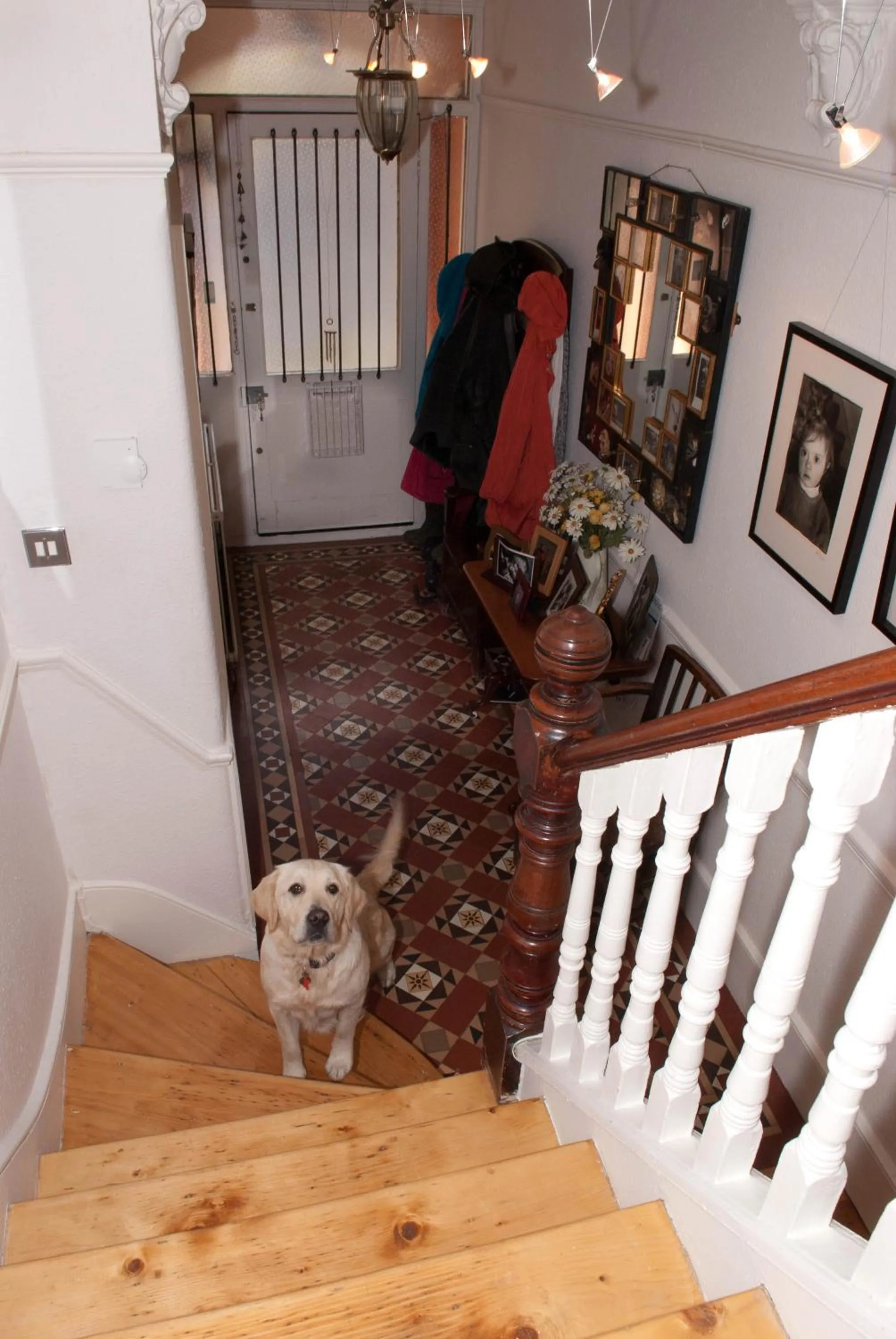 Property building in Muswell Hill B&B