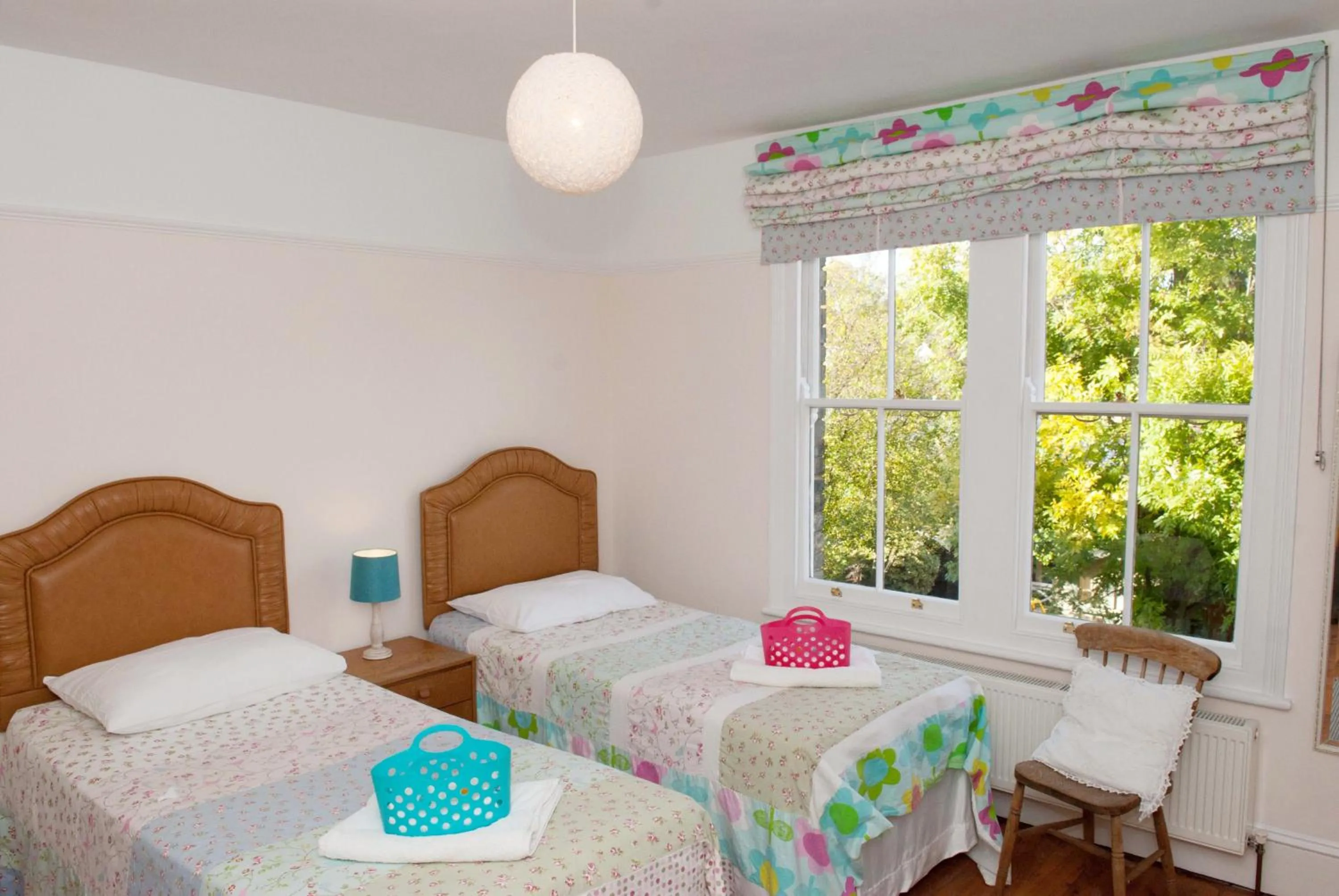 Bed in Muswell Hill B&B