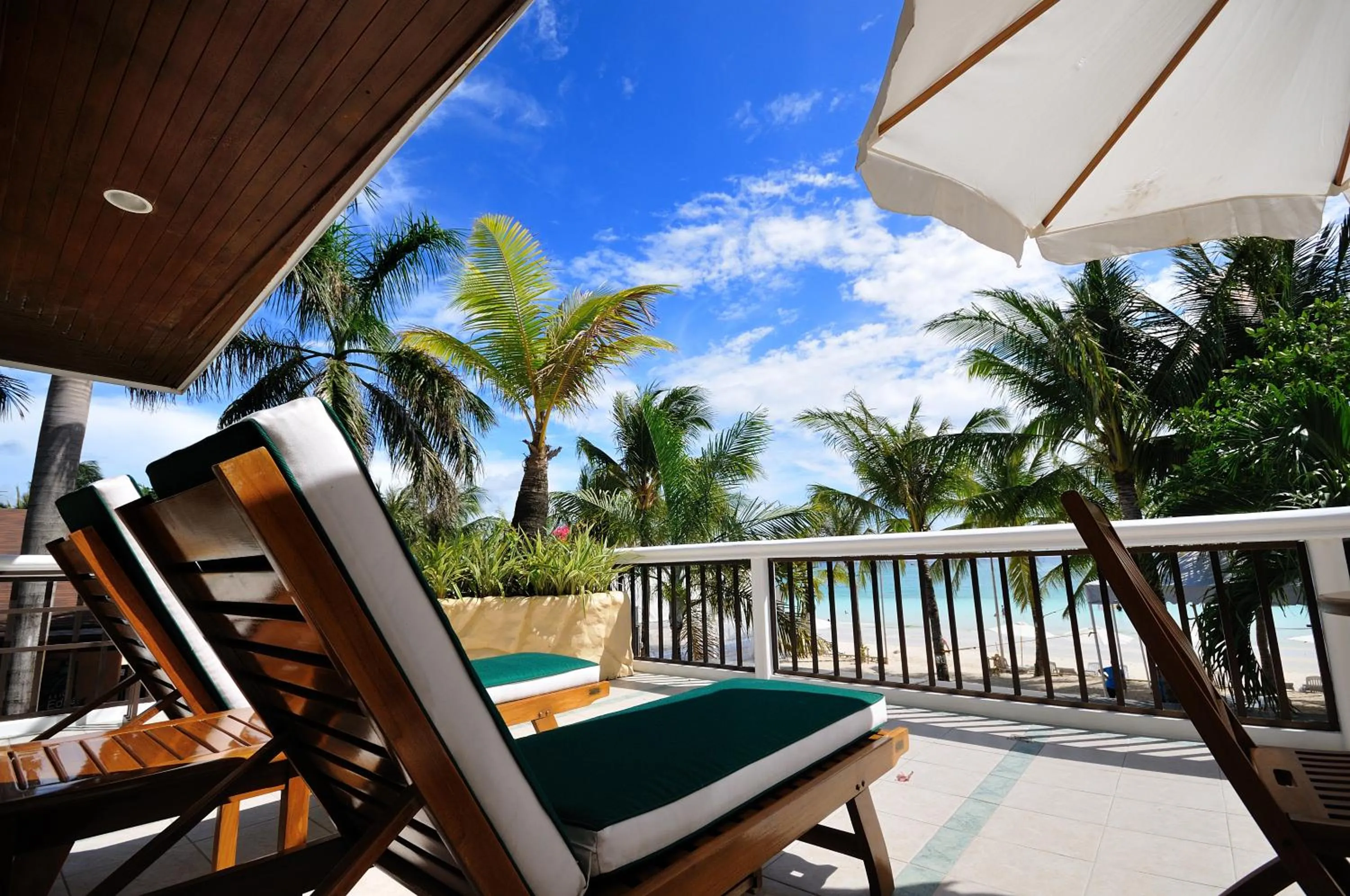 Sea view in Henann Regency Resort and Spa