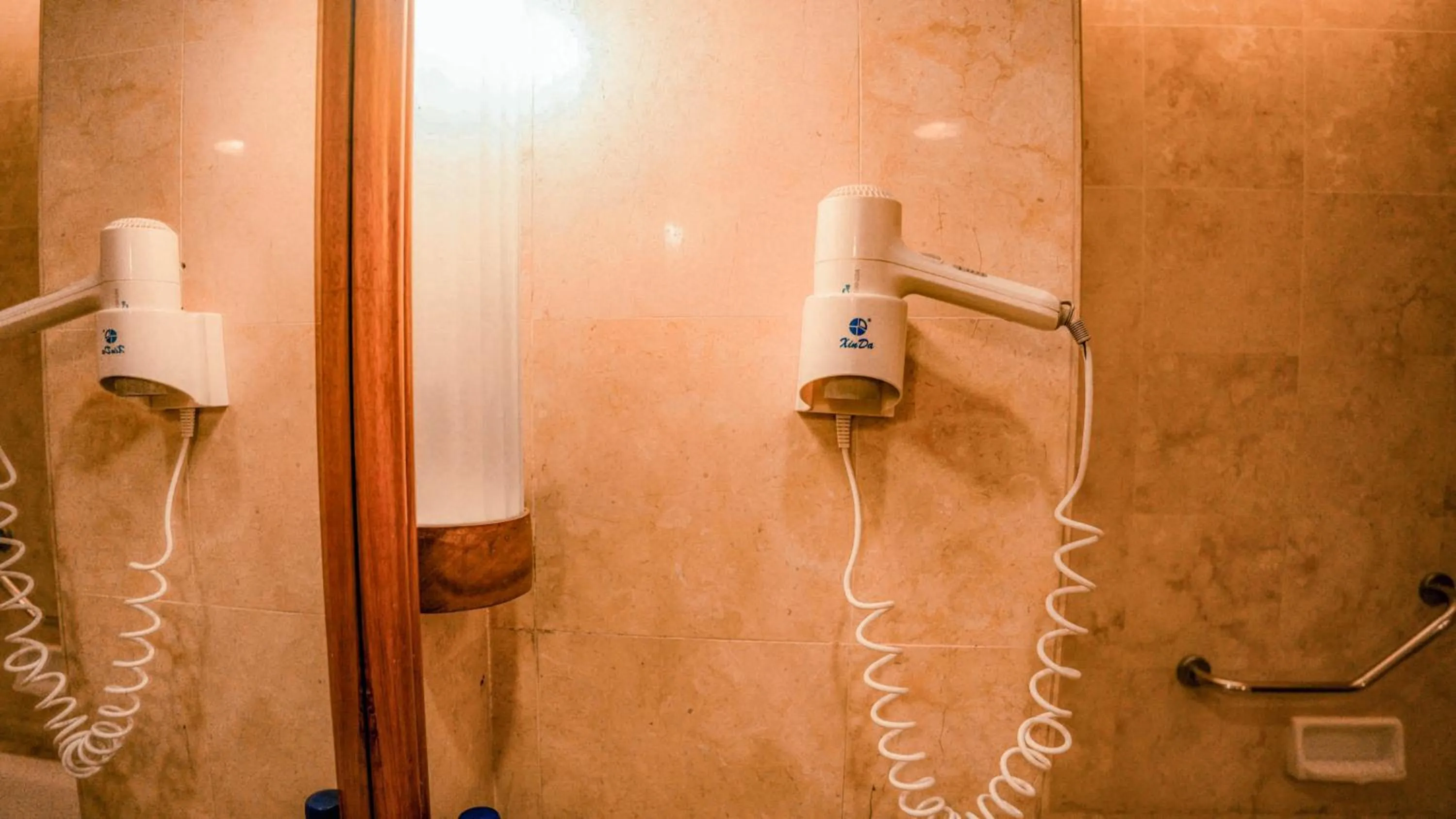 Bathroom in Kuta Paradiso Hotel