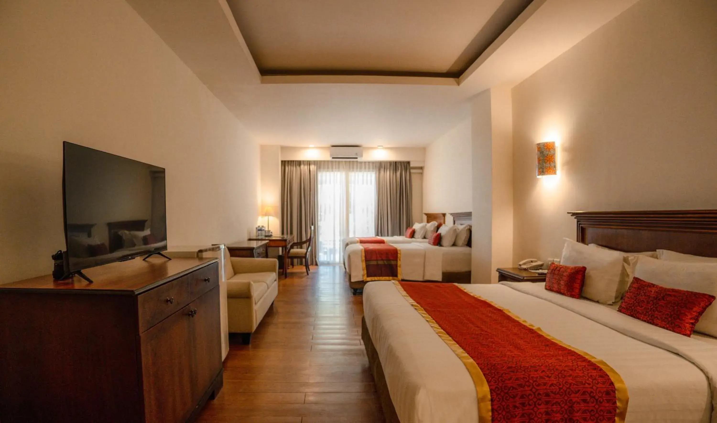 Family Room with Free Airport Transfer in Kuta Paradiso Hotel Family Room with Free Airport Transfer in Kuta Paradiso Hotel