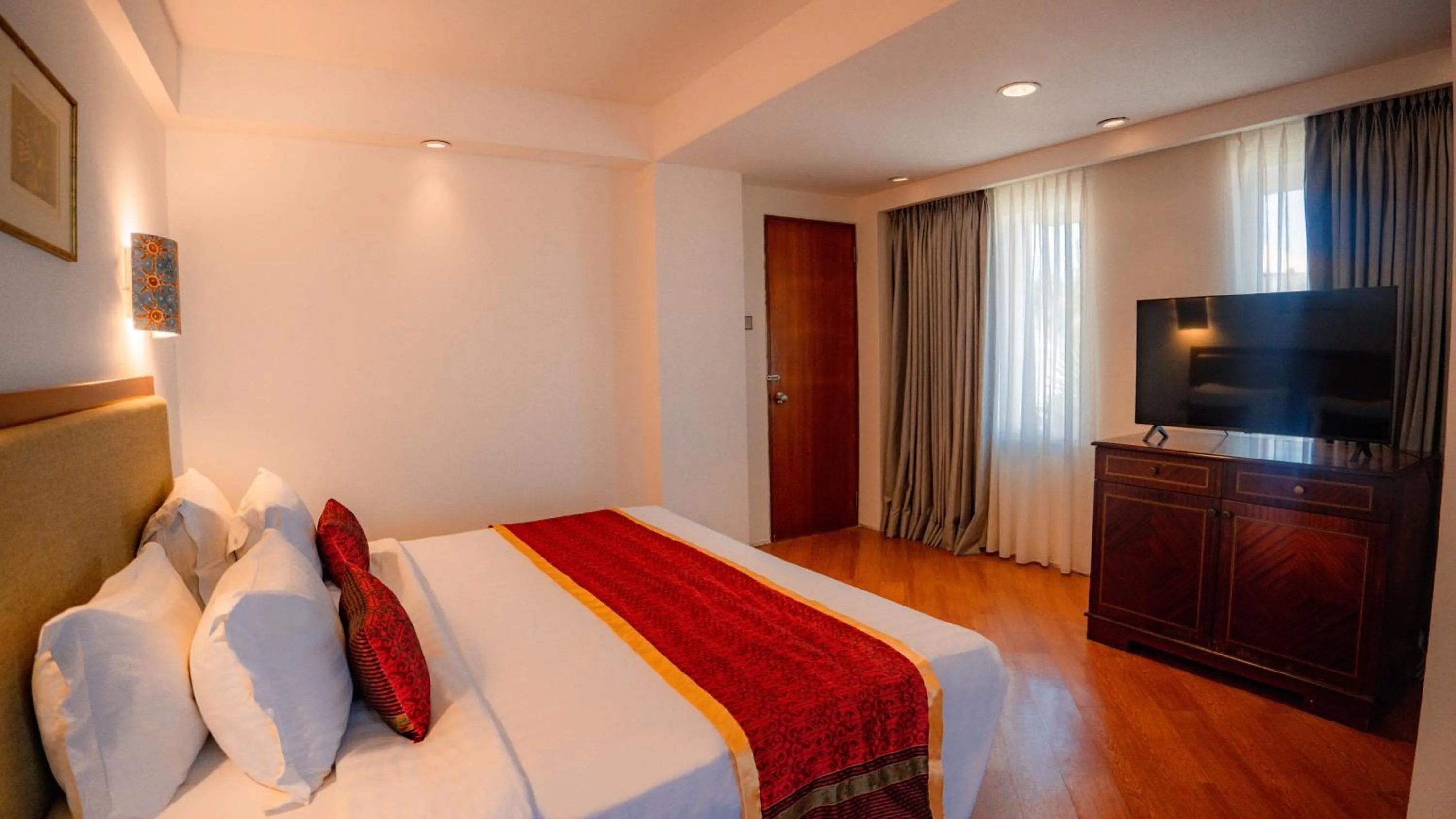 Bed in Kuta Paradiso Hotel