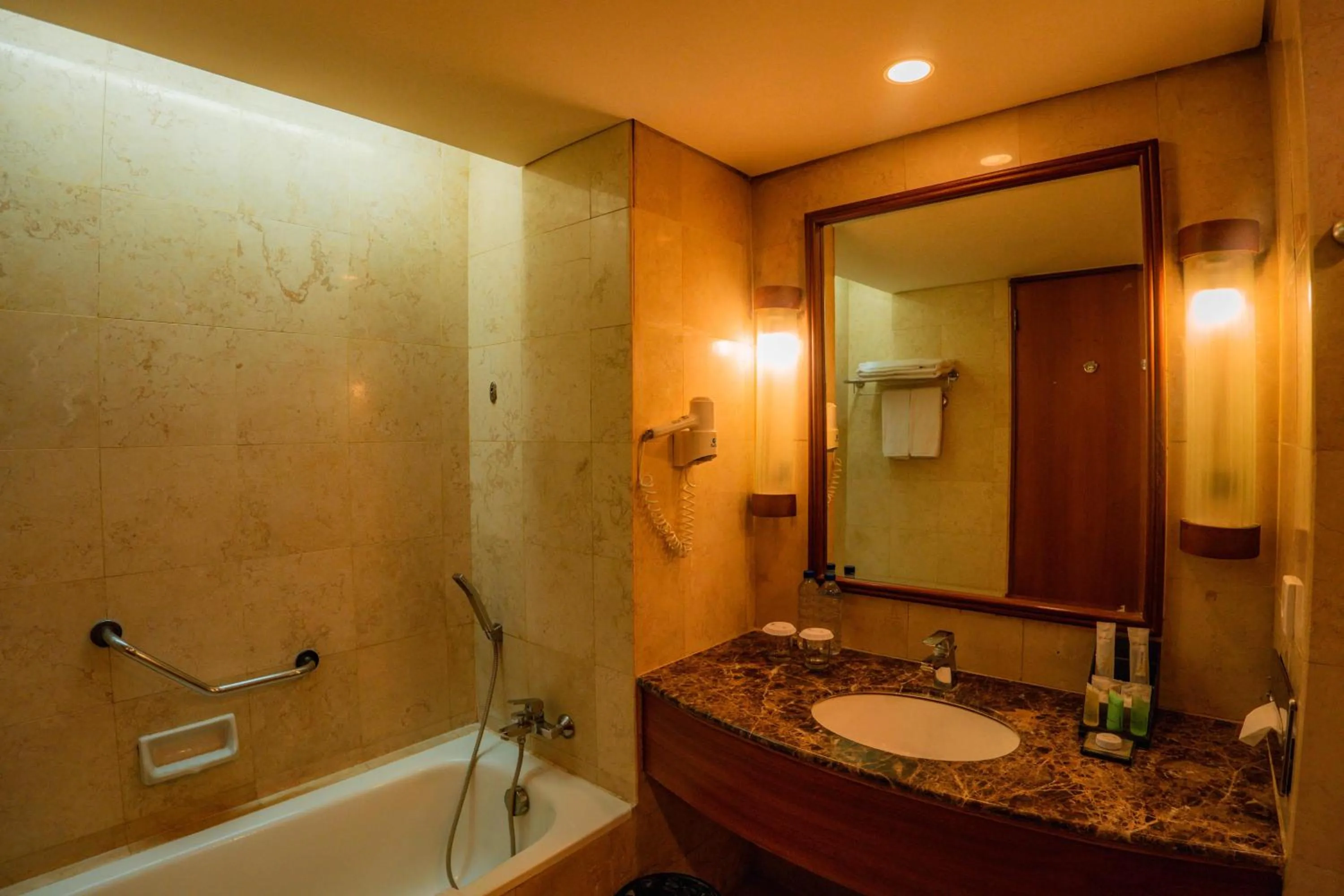 Bathroom in Kuta Paradiso Hotel