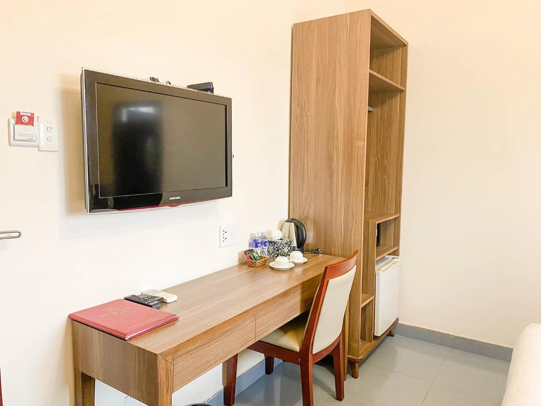 TV and multimedia in Bon Ami Hotel - Thiên Xuân Hotel