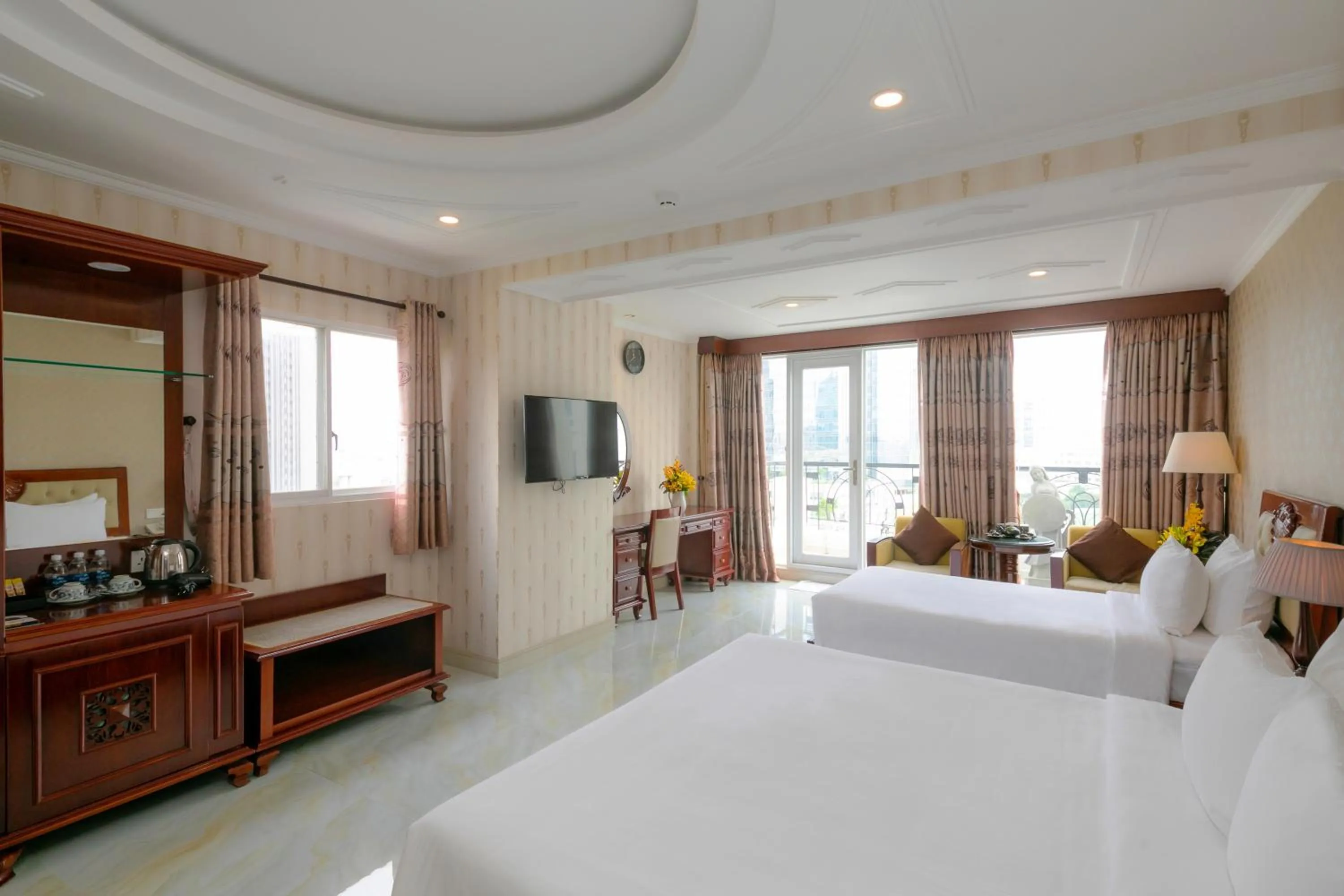 Photo of the whole room, Bed in Bon Ami Hotel - Thiên Xuân Hotel