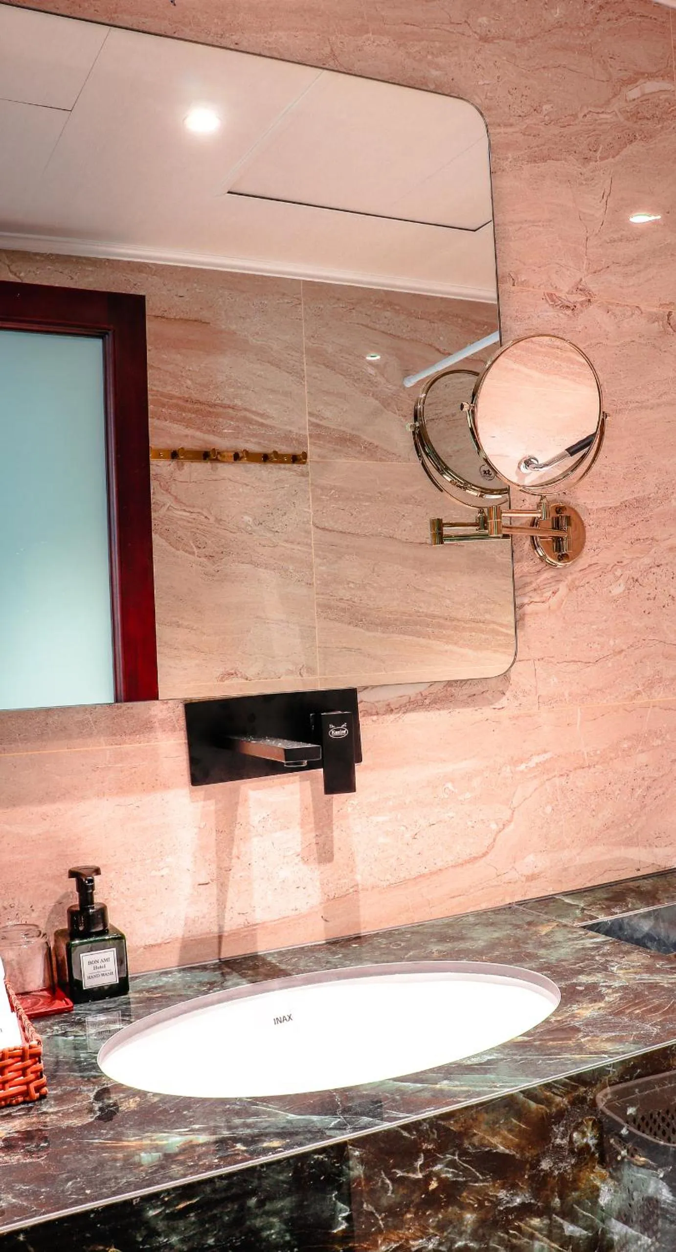 Bathroom in Bon Ami Hotel - Thiên Xuân Hotel