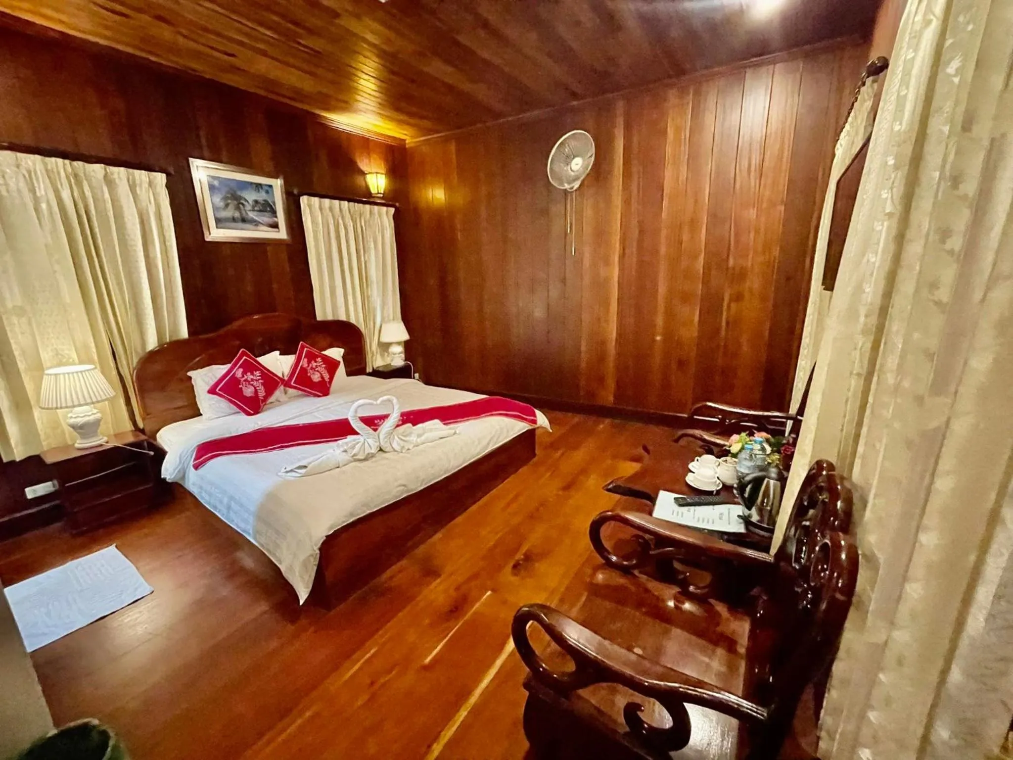 Bed in Villa Phathana Boutique Hotel