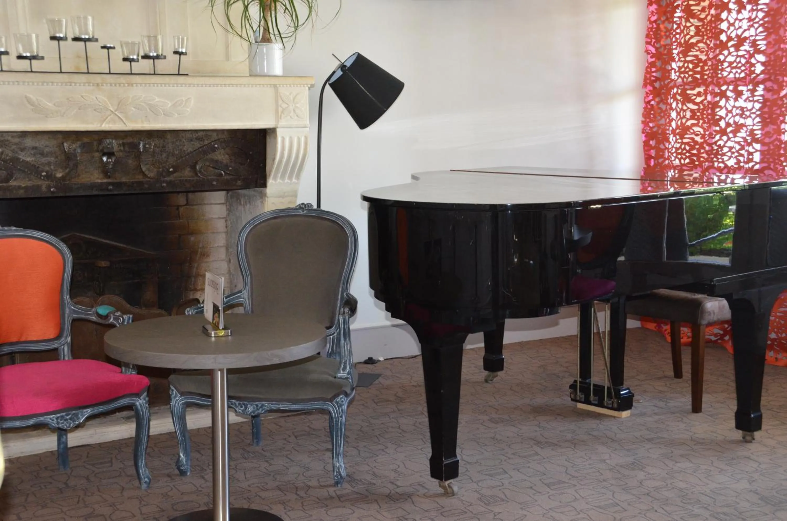 Lounge or bar in Hotel et Spa Les Cleunes Oléron