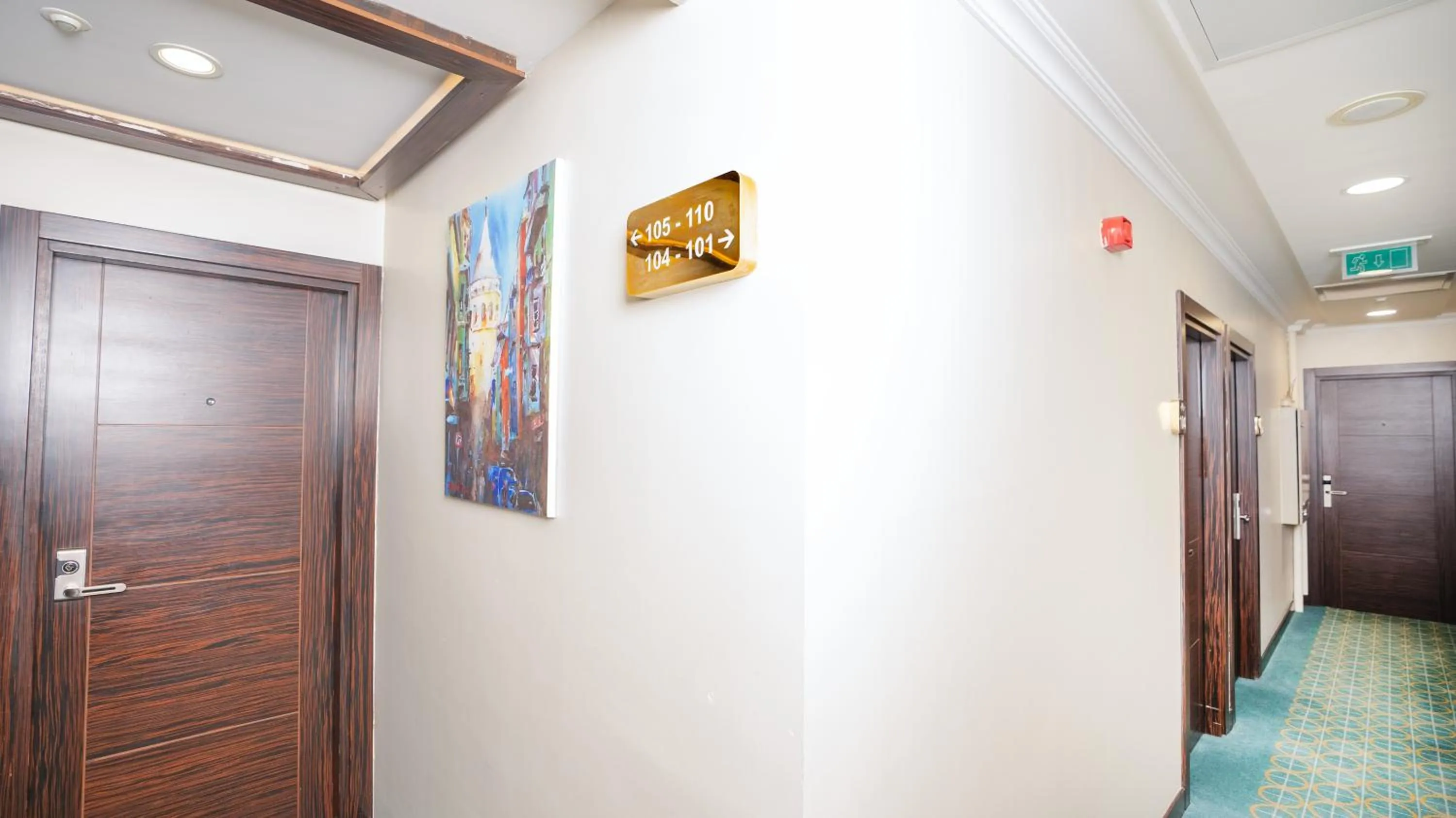 Floor plan in Golden Siyav Hotel