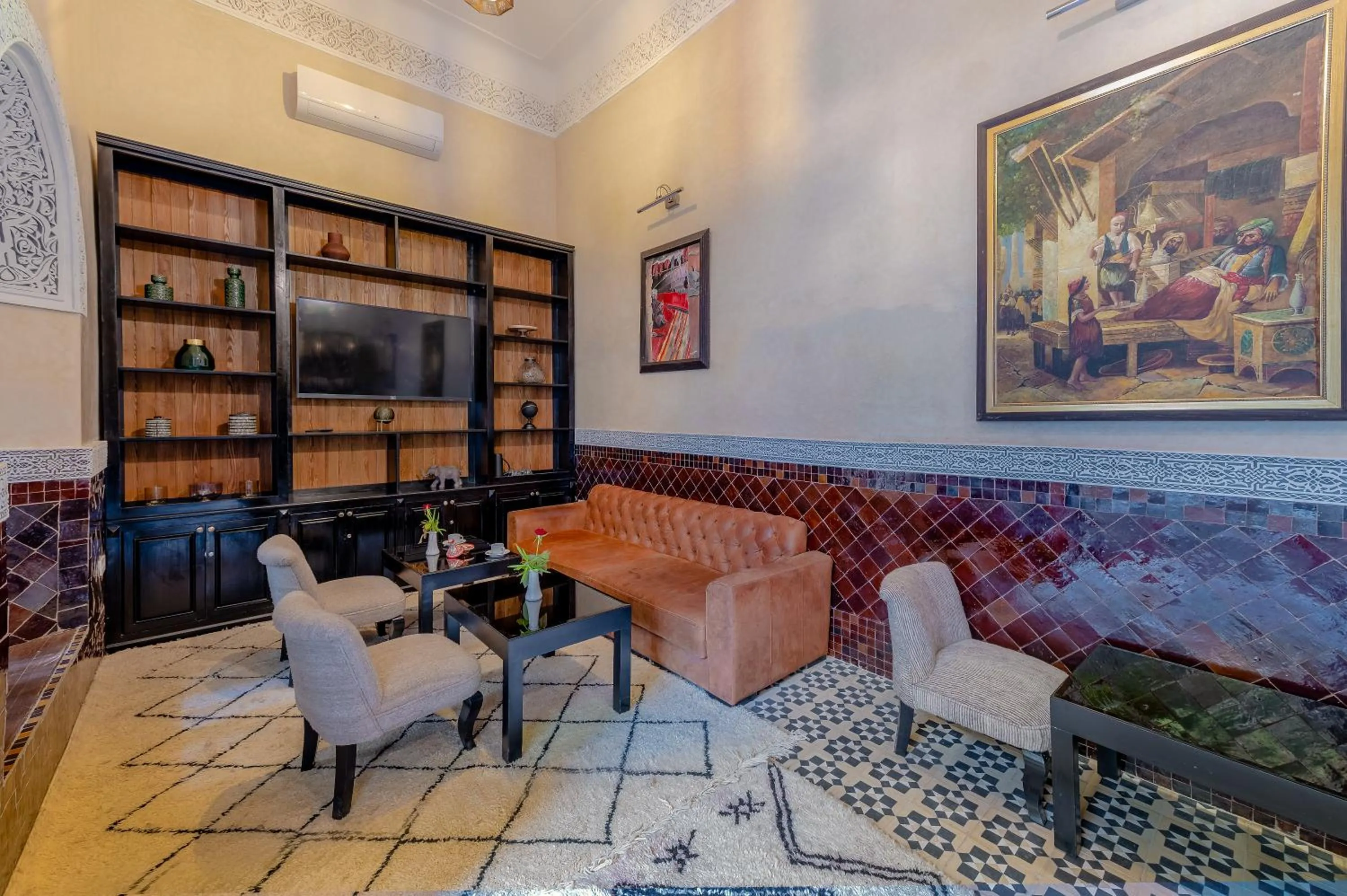 Lounge or bar in Riad Amina