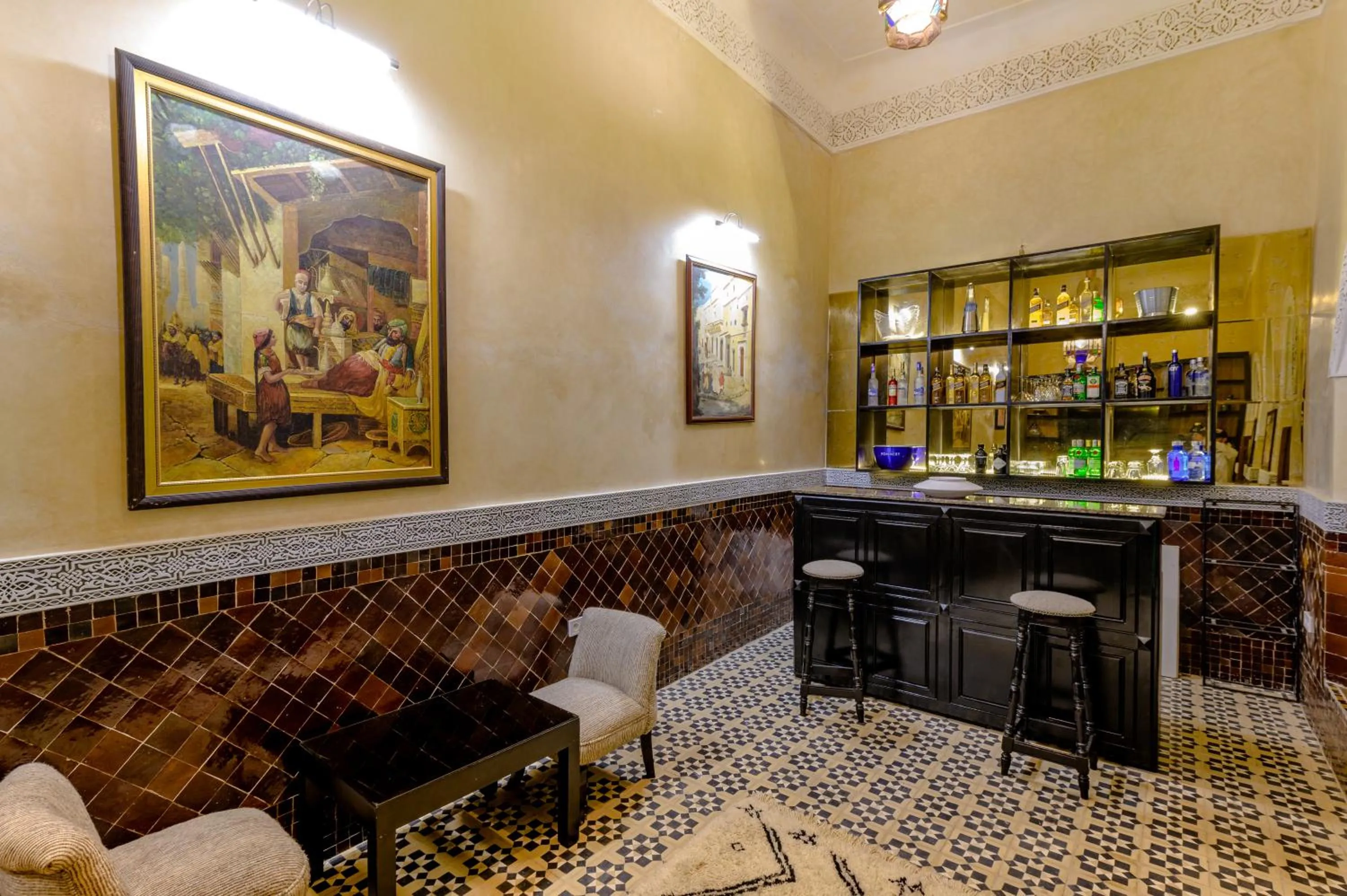 Lounge or bar in Riad Amina