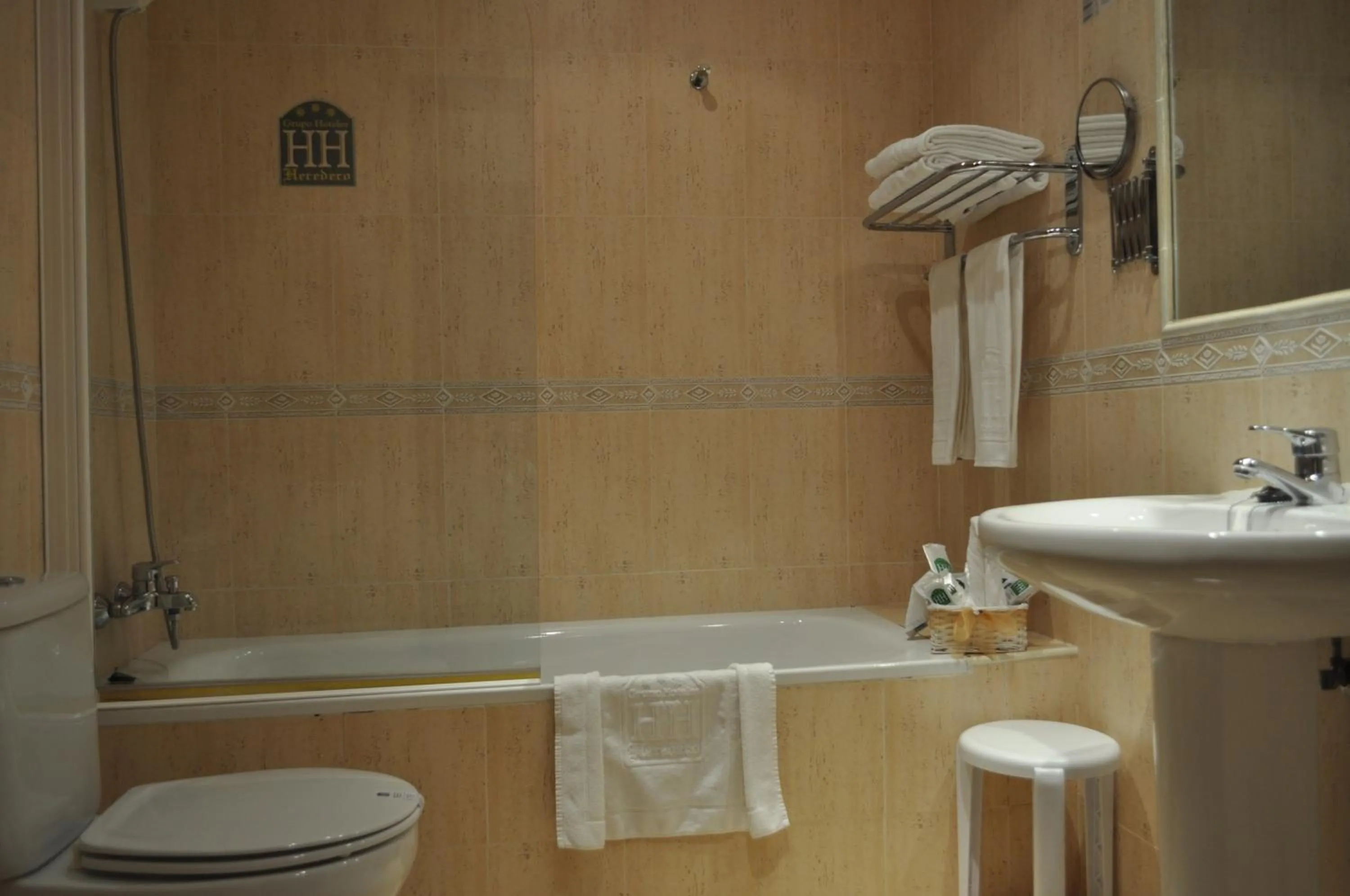 Bathroom in Hotel Heredero